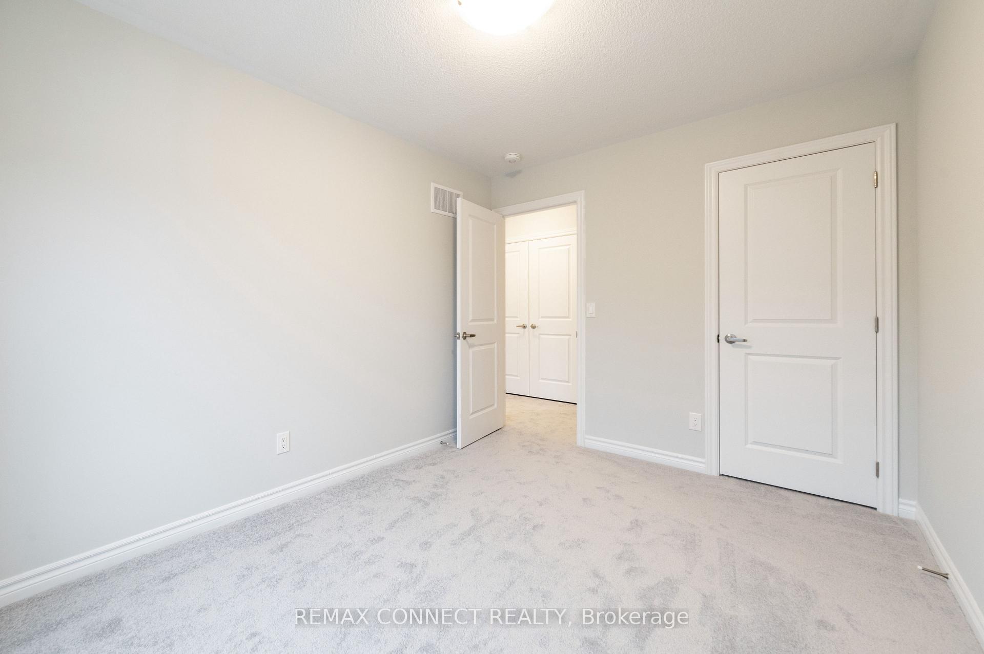 Photo 17 of 1028 Dyas Avenue, Oshawa, Kedron — HOMEH