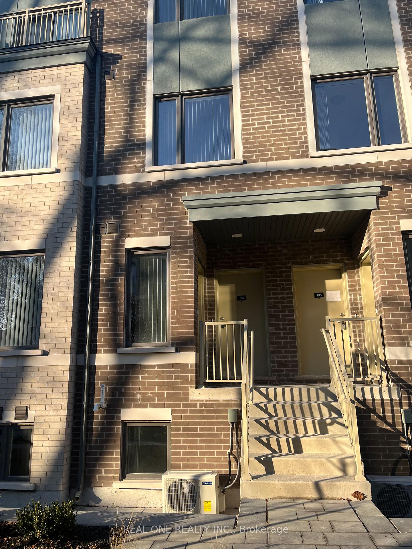 Photo 2 of Unit 104, 30 William Jackson Way, Etobicoke, New Toronto — HOMEH