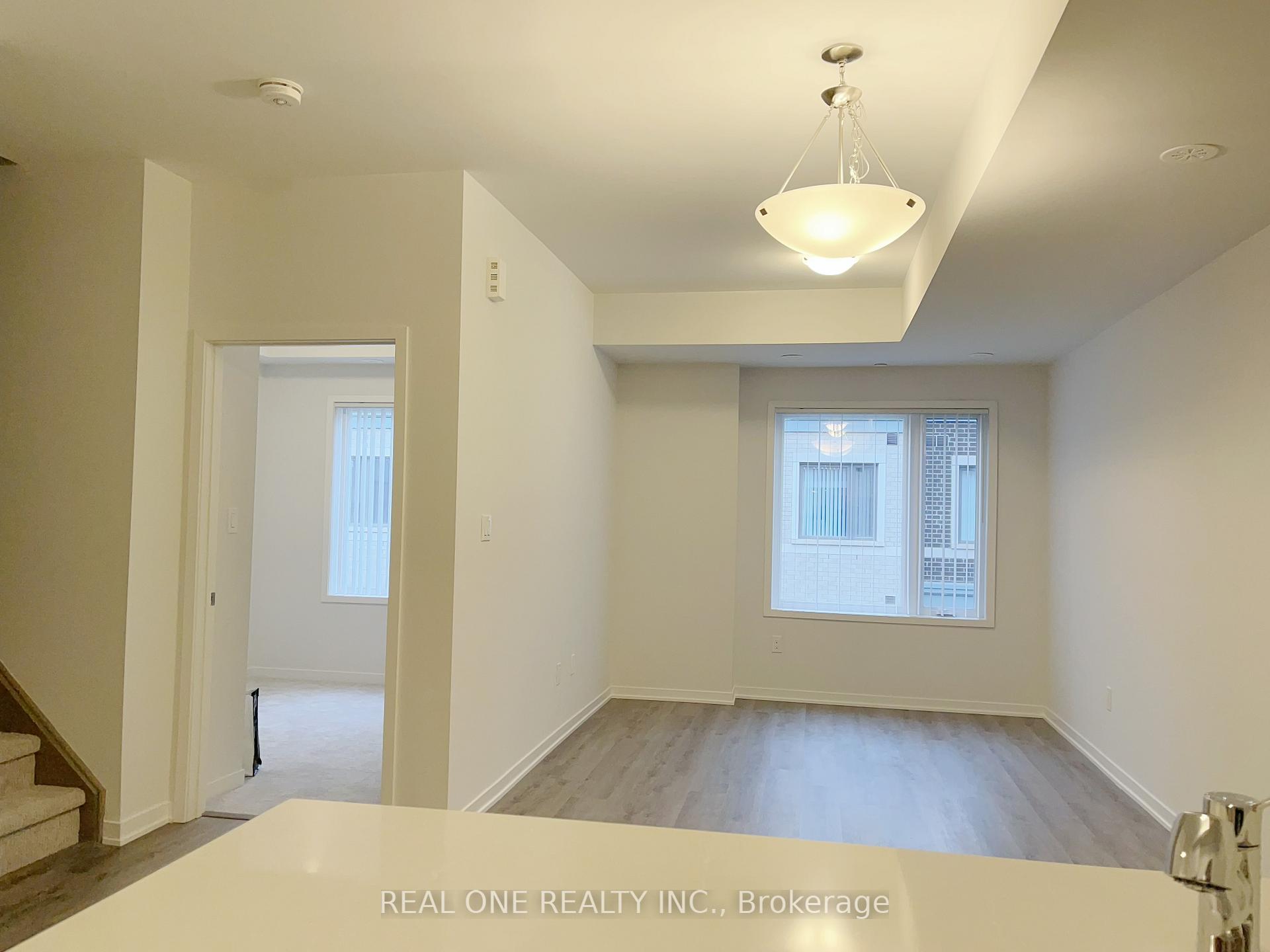 Photo 6 of Unit 104, 30 William Jackson Way, Etobicoke, New Toronto — HOMEH