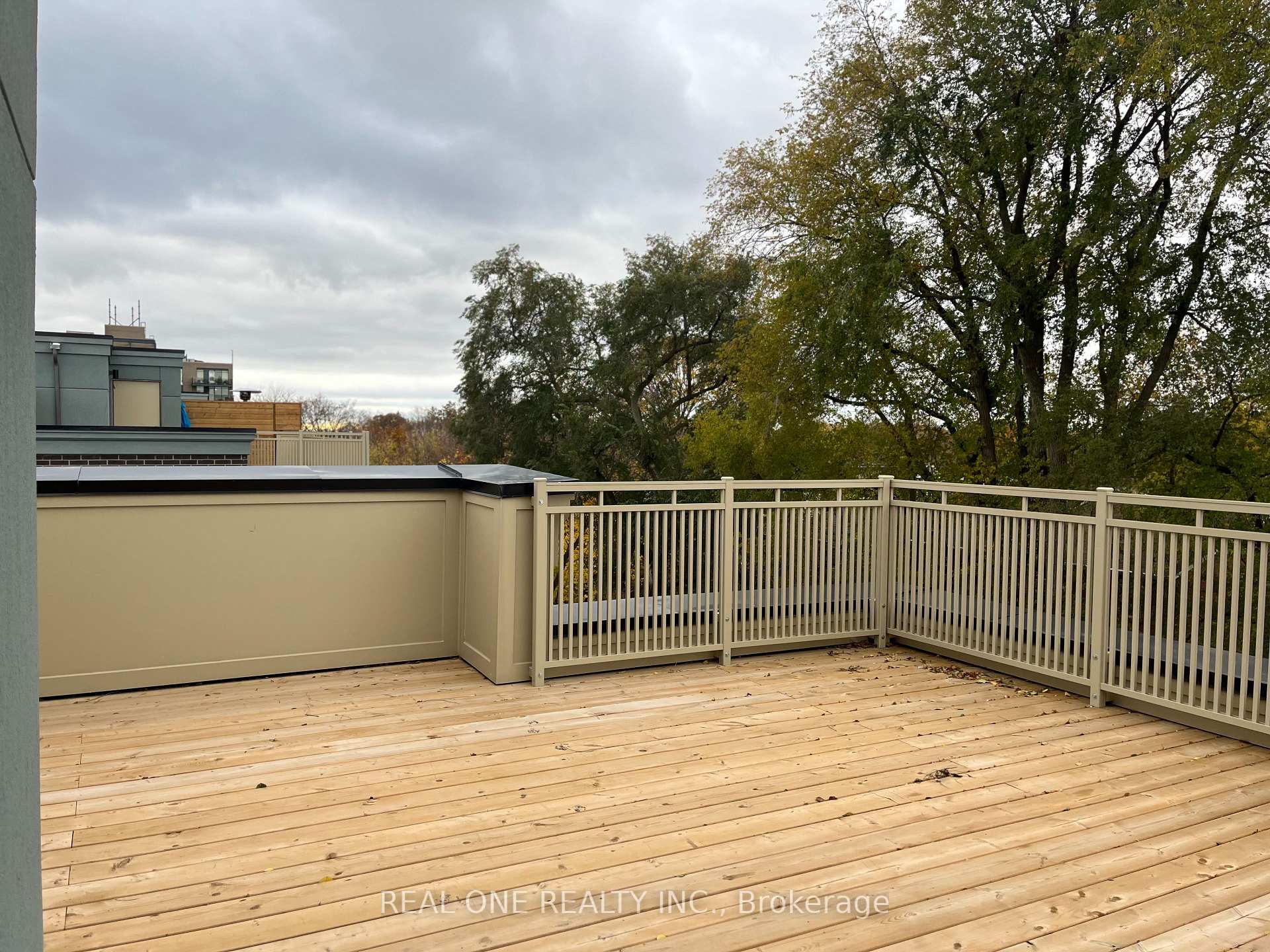 Photo 15 of Unit 104, 30 William Jackson Way, Etobicoke, New Toronto — HOMEH