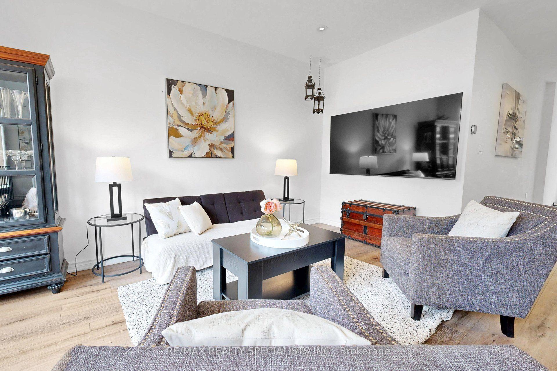 Photo 34 of 42 Keppel Circle, Brampton, Northwest Brampton — HOMEH