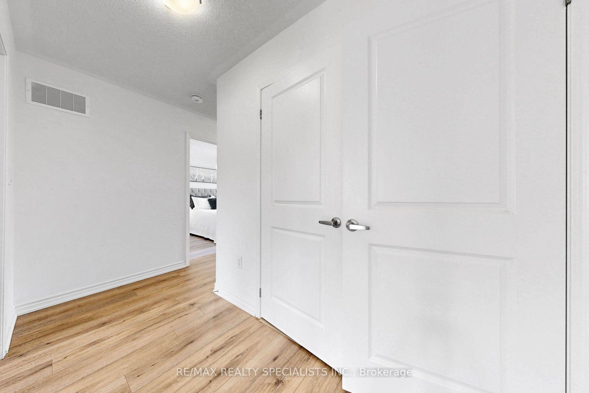 Photo 47 of 42 Keppel Circle, Brampton, Northwest Brampton — HOMEH