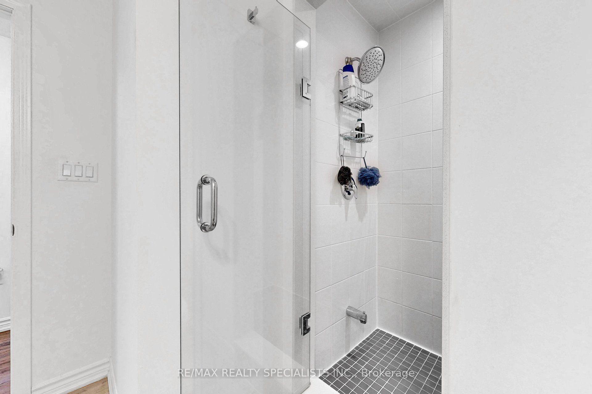 Photo 69 of 42 Keppel Circle, Brampton, Northwest Brampton — HOMEH