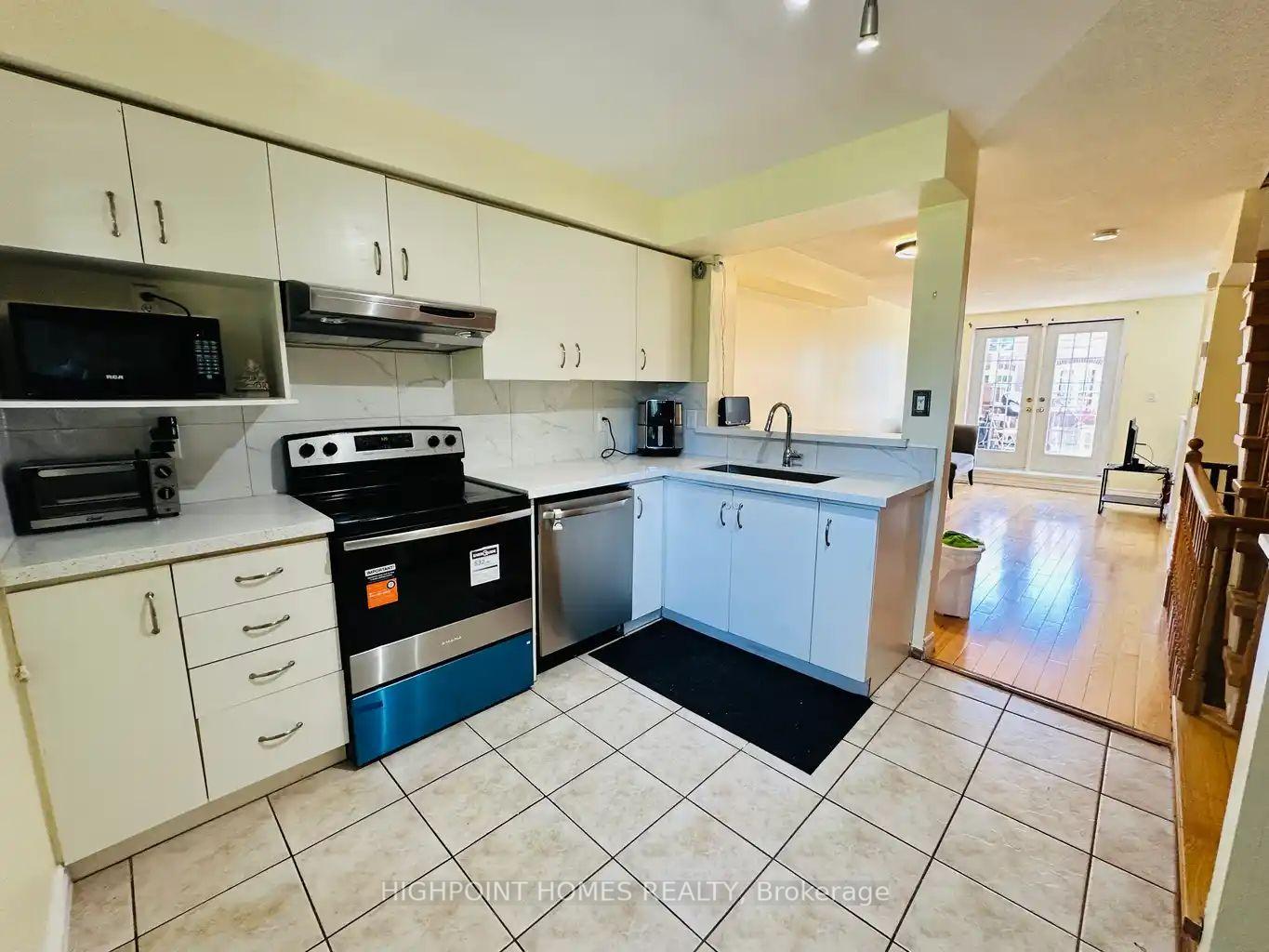 Photo 5 of Unit 115, 2 Hedge End Road, Scarborough, Rouge — HOMEH