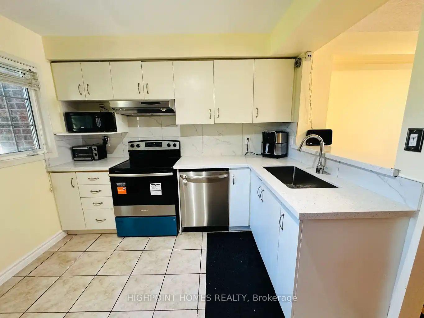 Photo 6 of Unit 115, 2 Hedge End Road, Scarborough, Rouge — HOMEH