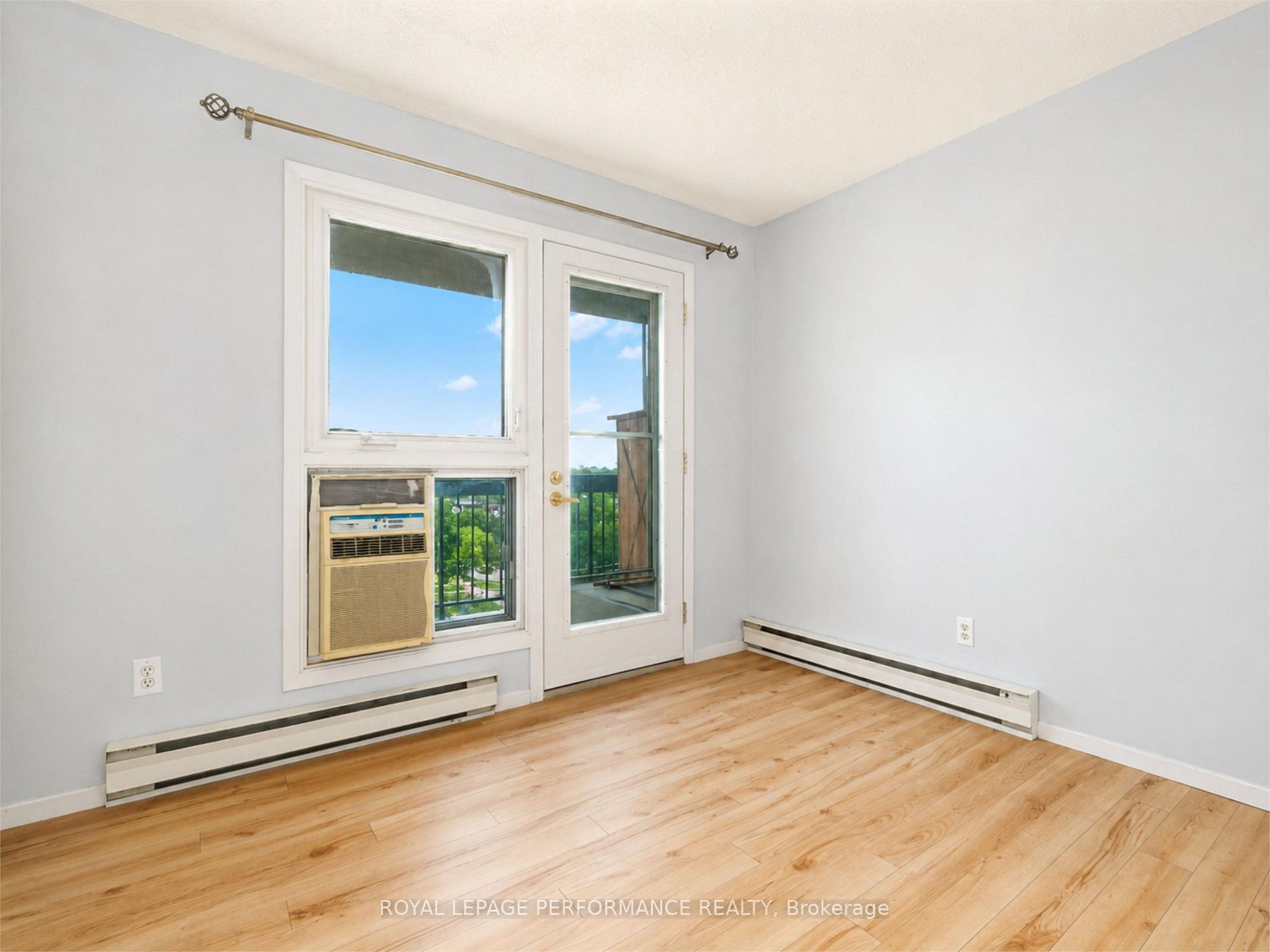 Photo 18 of Unit 708, 158C Mcarthur Avenue, Ottawa, Vanier — HOMEH
