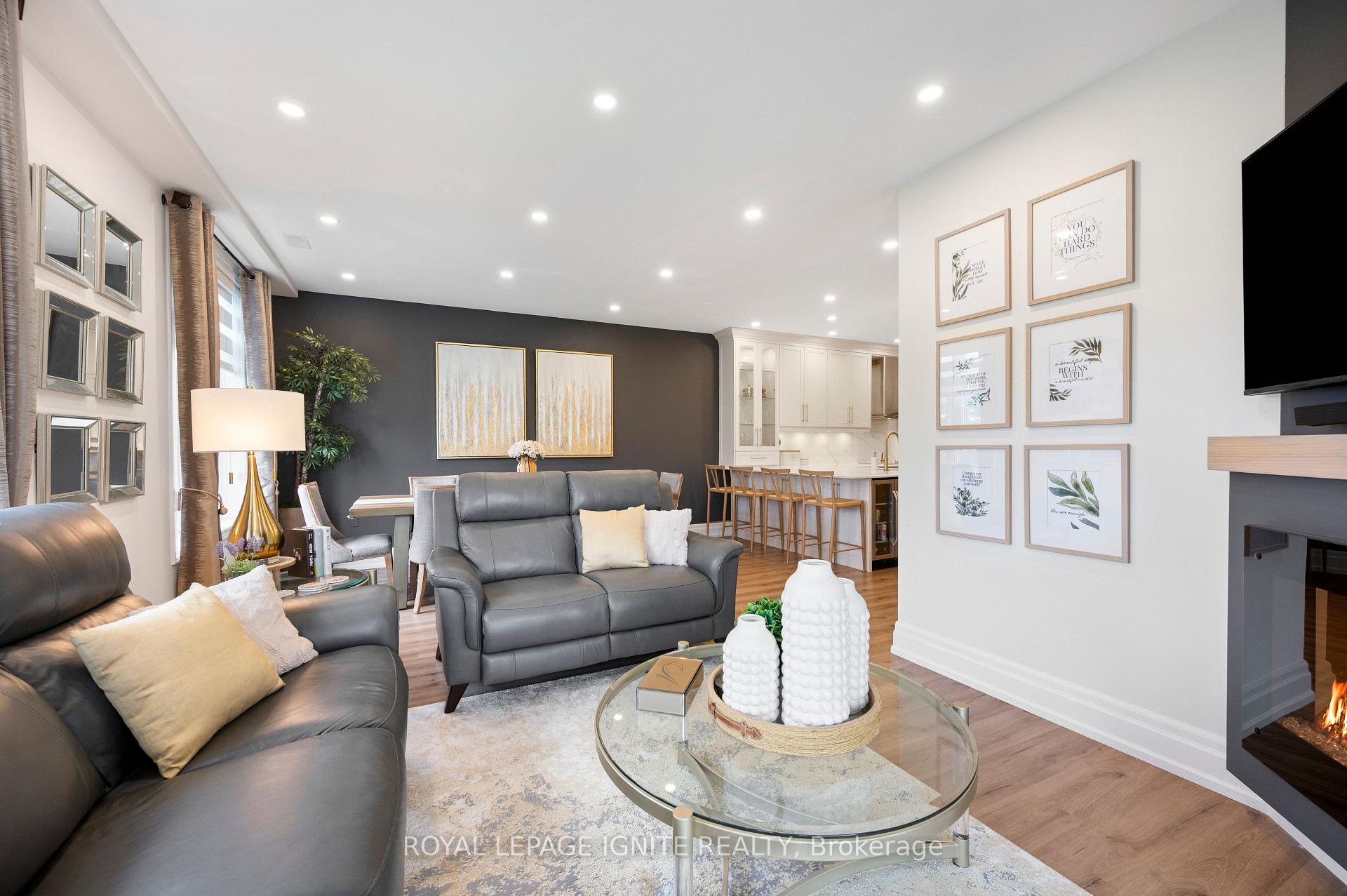 Photo 8 of Unit 204, 7340 Markham Road, Markham, Middlefield — HOMEH