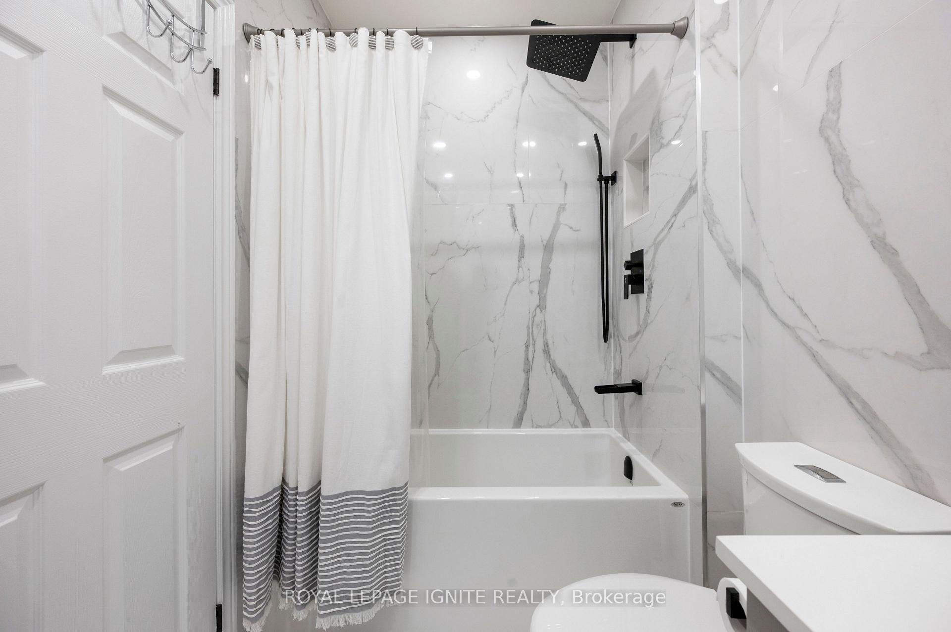 Photo 27 of Unit 204, 7340 Markham Road, Markham, Middlefield — HOMEH