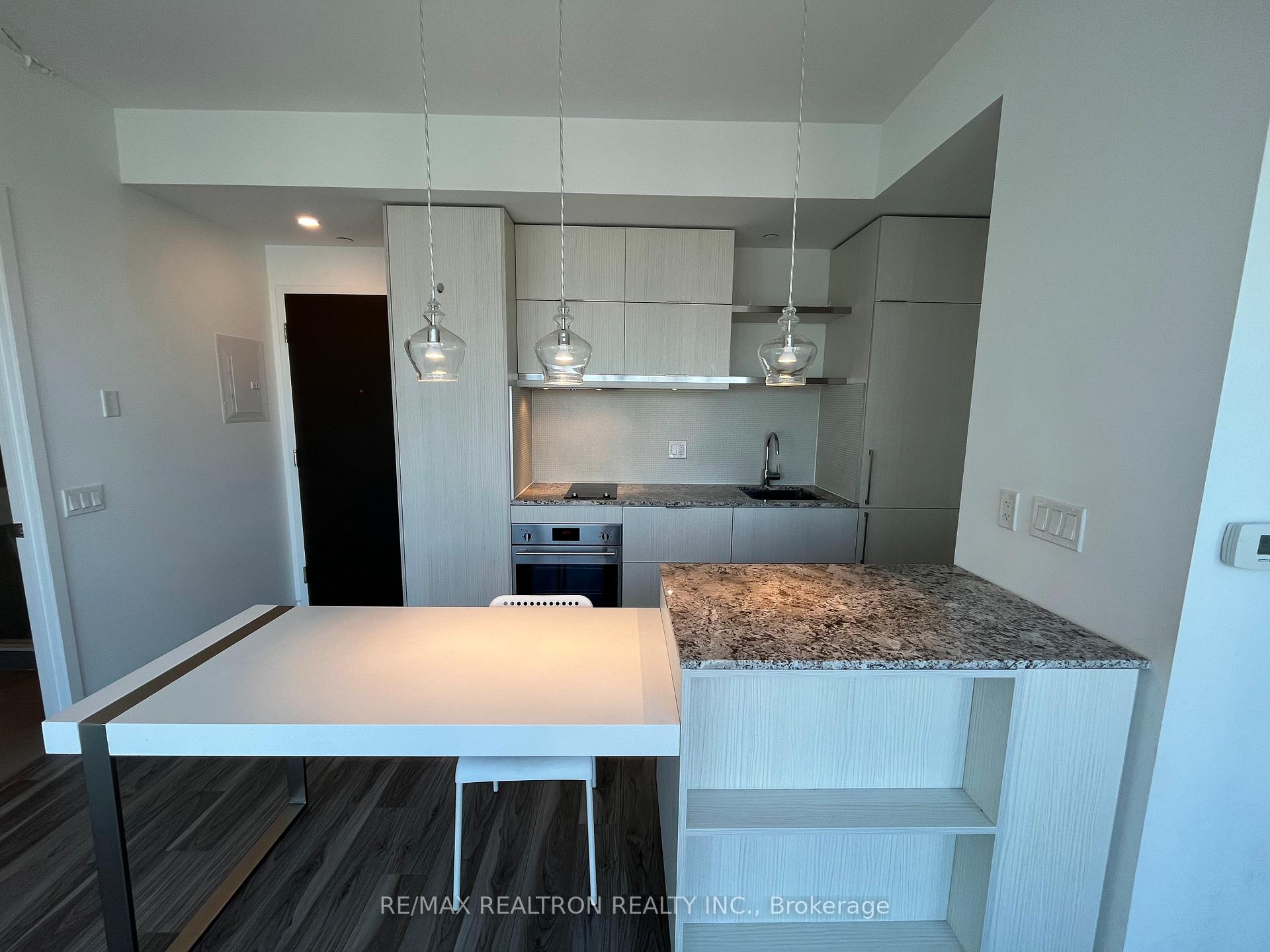 Photo 6 of Unit 3113, 197 Yonge Street, Toronto, Church-Yonge Corridor — HOMEH
