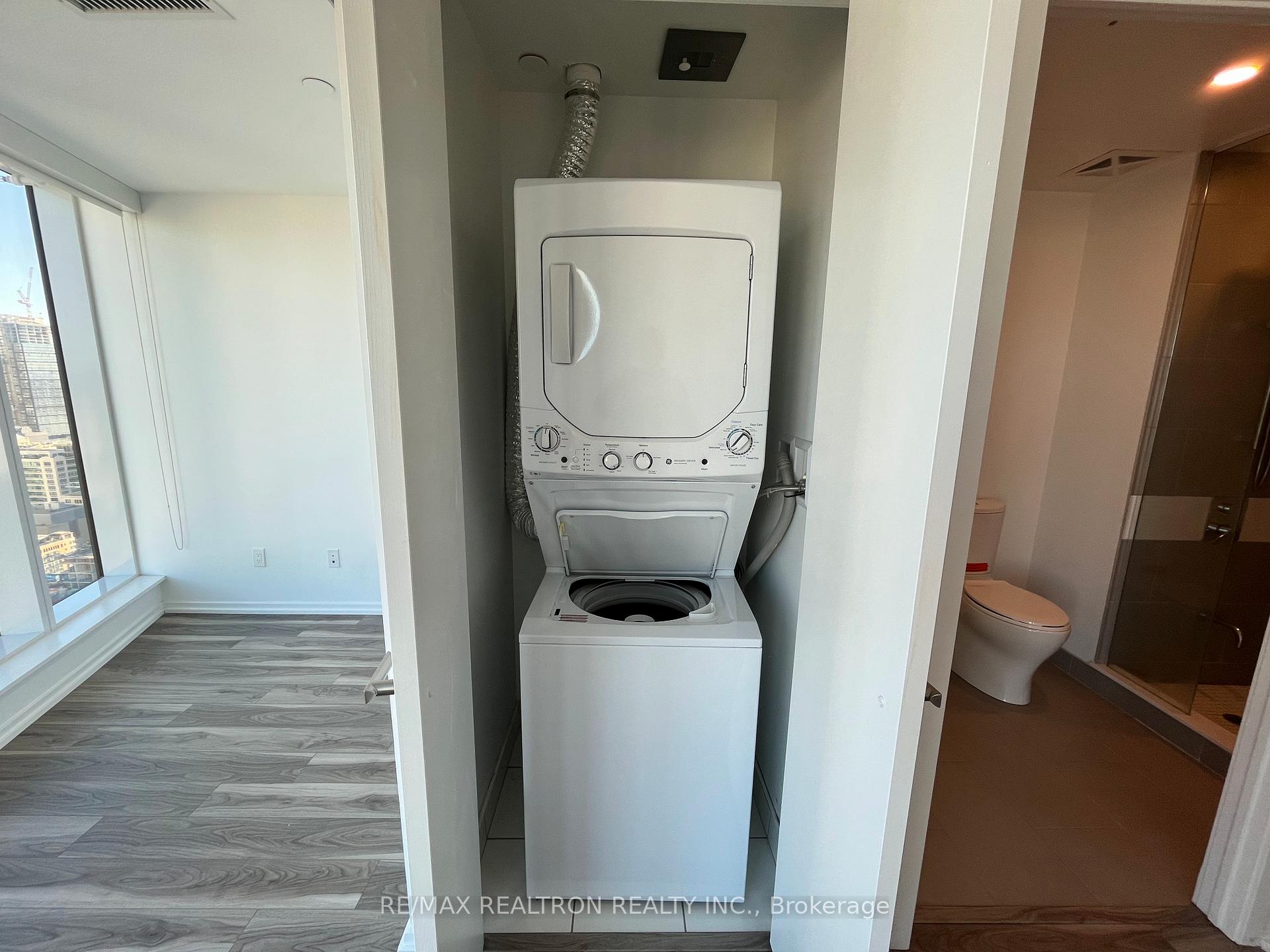 Photo 13 of Unit 3113, 197 Yonge Street, Toronto, Church-Yonge Corridor — HOMEH