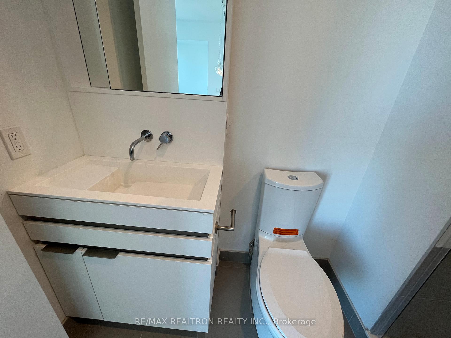 Photo 17 of Unit 3113, 197 Yonge Street, Toronto, Church-Yonge Corridor — HOMEH