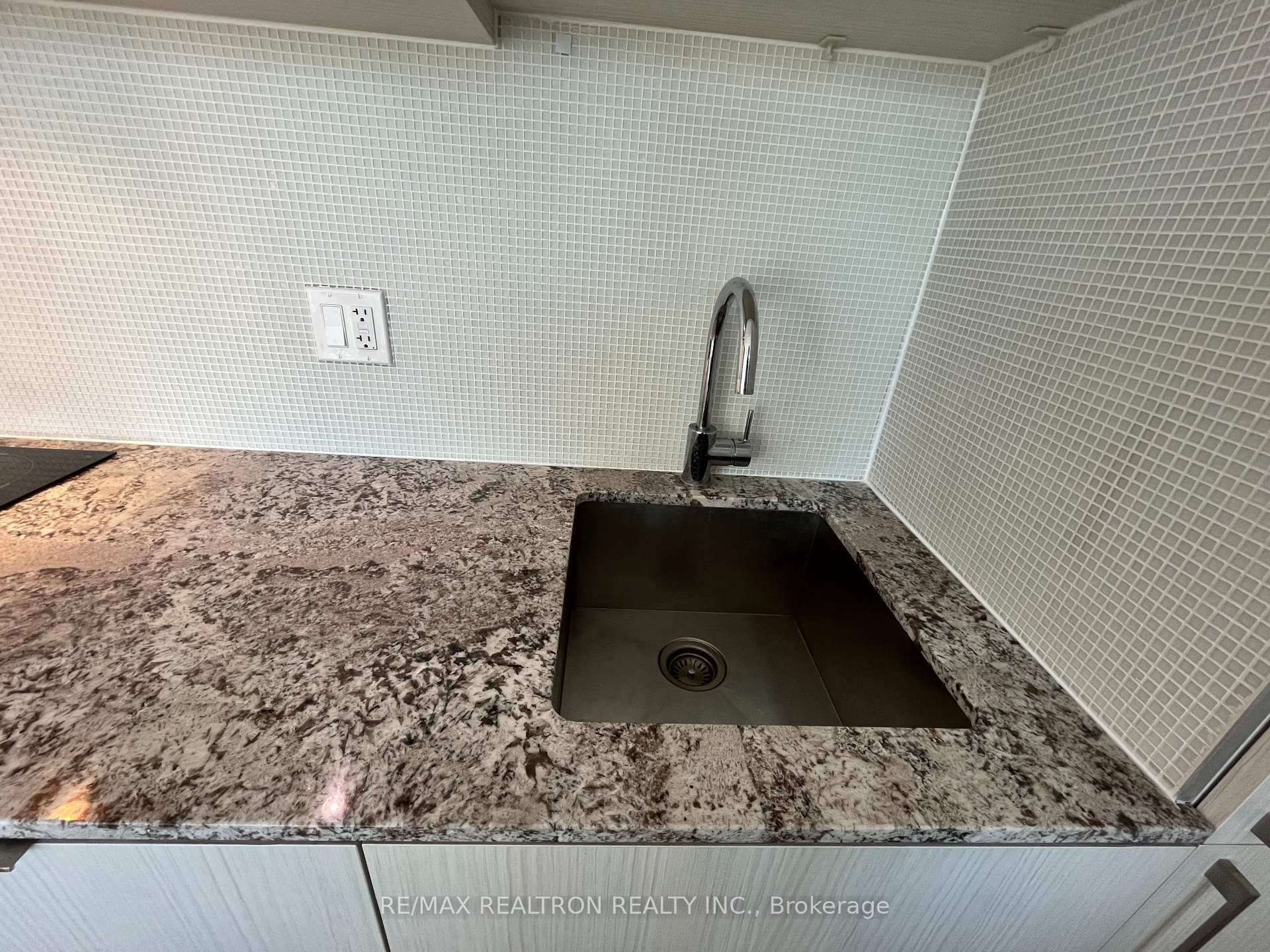 Photo 25 of Unit 3113, 197 Yonge Street, Toronto, Church-Yonge Corridor — HOMEH