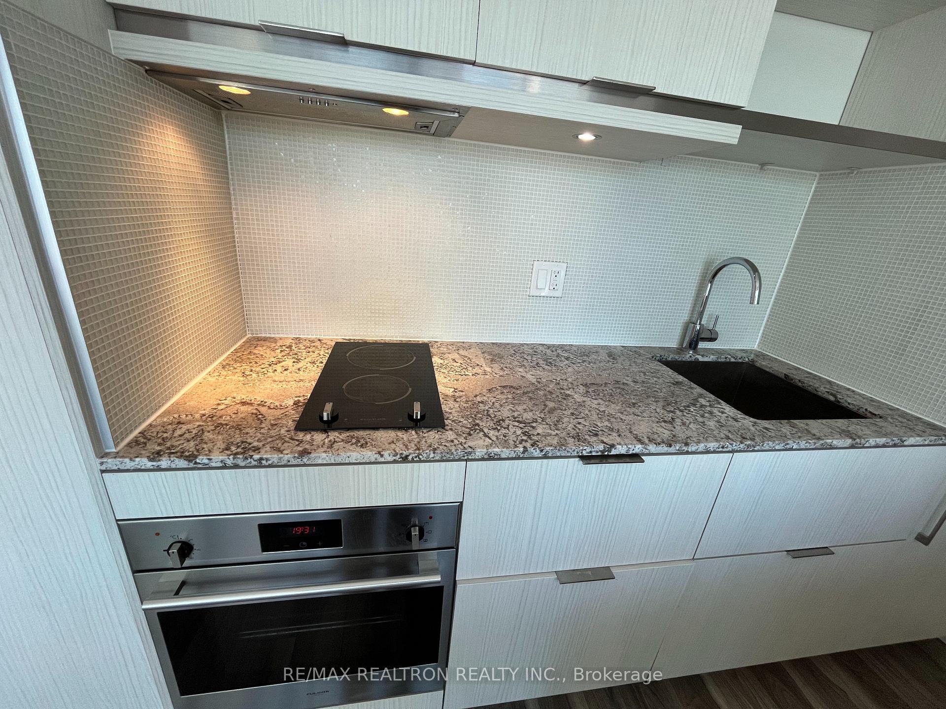 Photo 26 of Unit 3113, 197 Yonge Street, Toronto, Church-Yonge Corridor — HOMEH