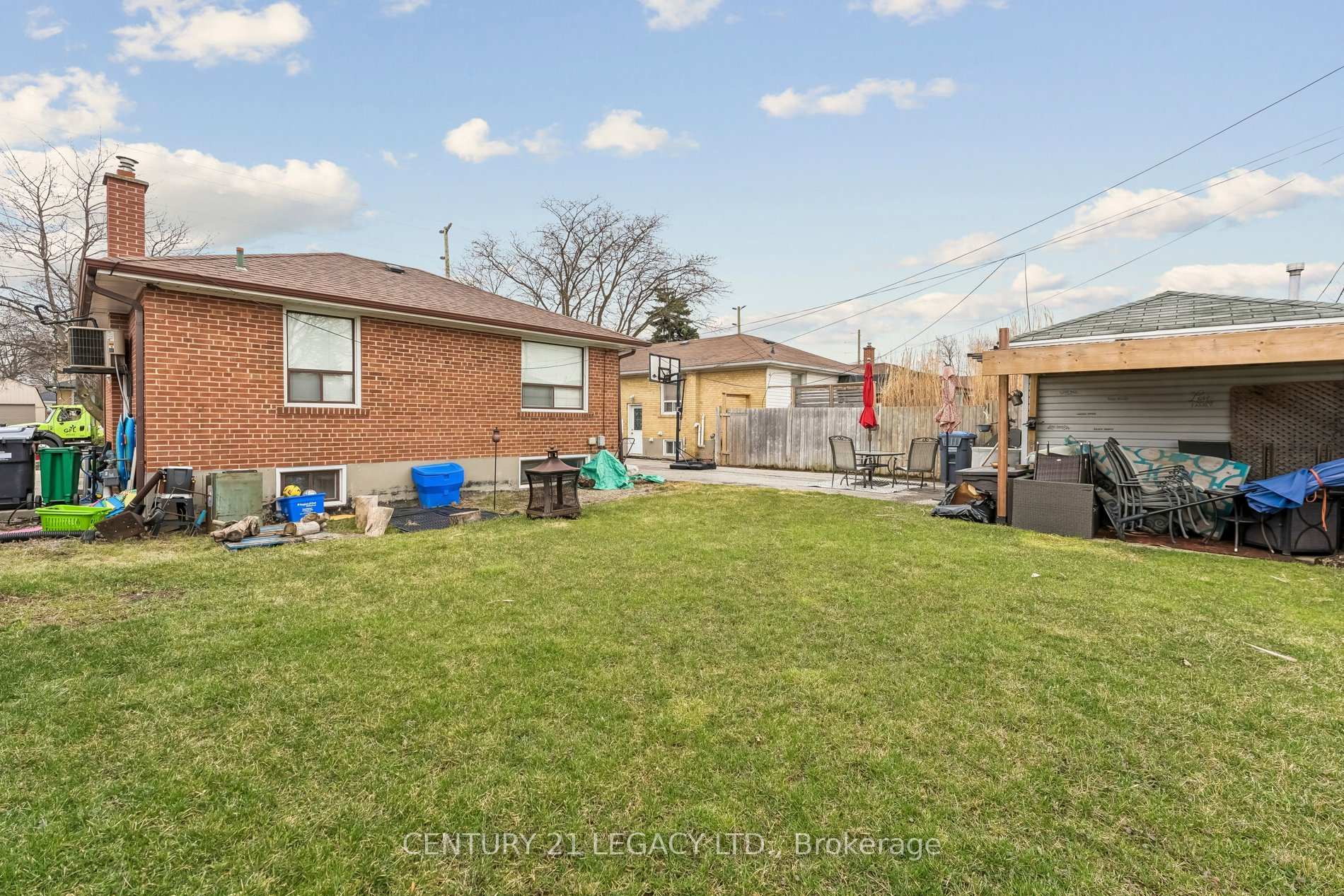 Photo 34 of 34 Cumberland Drive, Brampton, Brampton North — HOMEH
