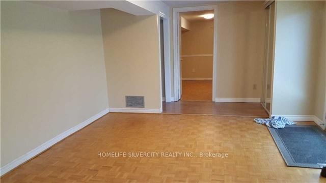 Photo 14 of Unit 2, 23 Claypine Trail, Brampton, Brampton North — HOMEH