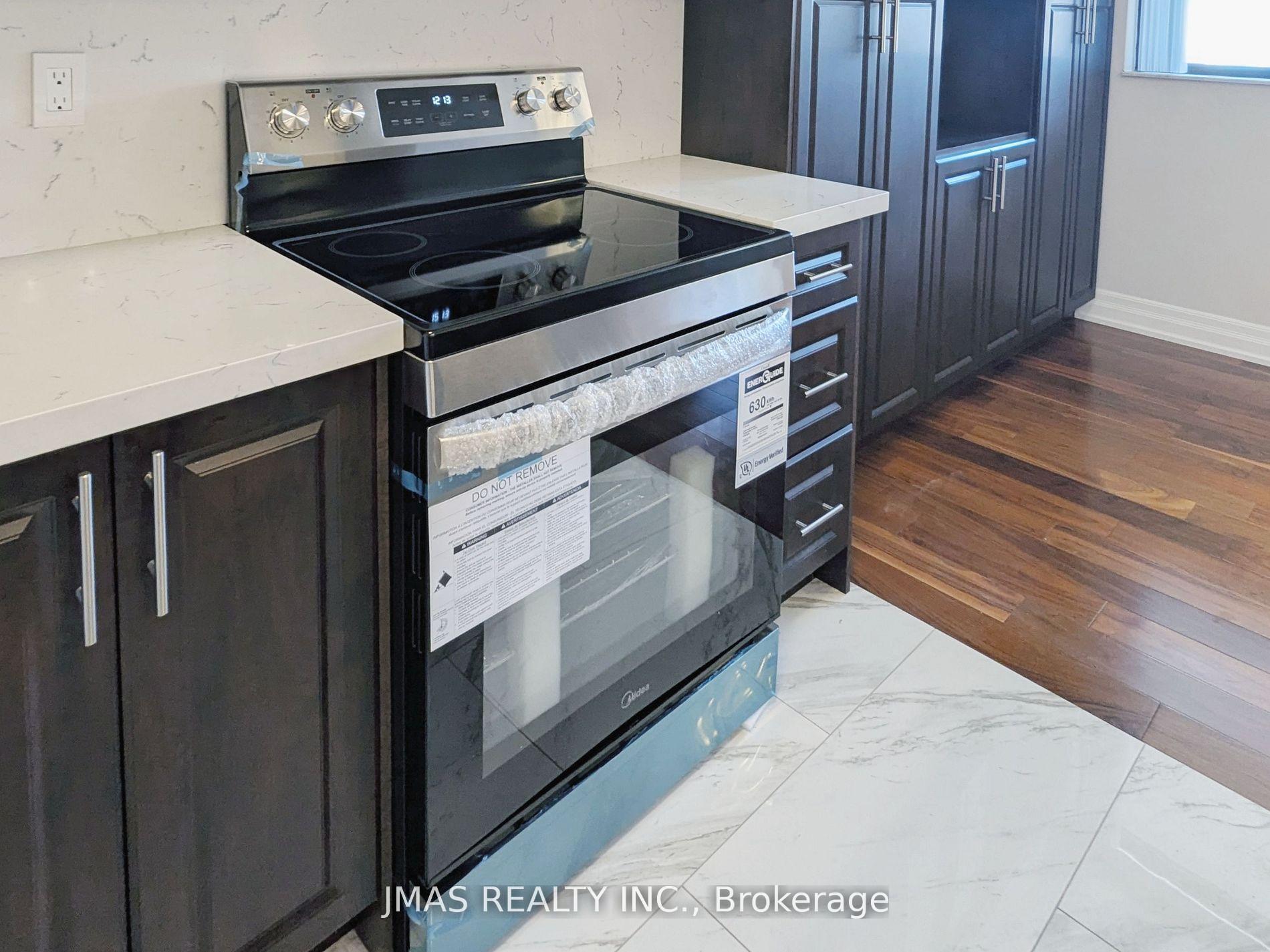 Photo 3 of Unit 635, 60 St Patrick Street, Toronto, Kensington-Chinatown — HOMEH