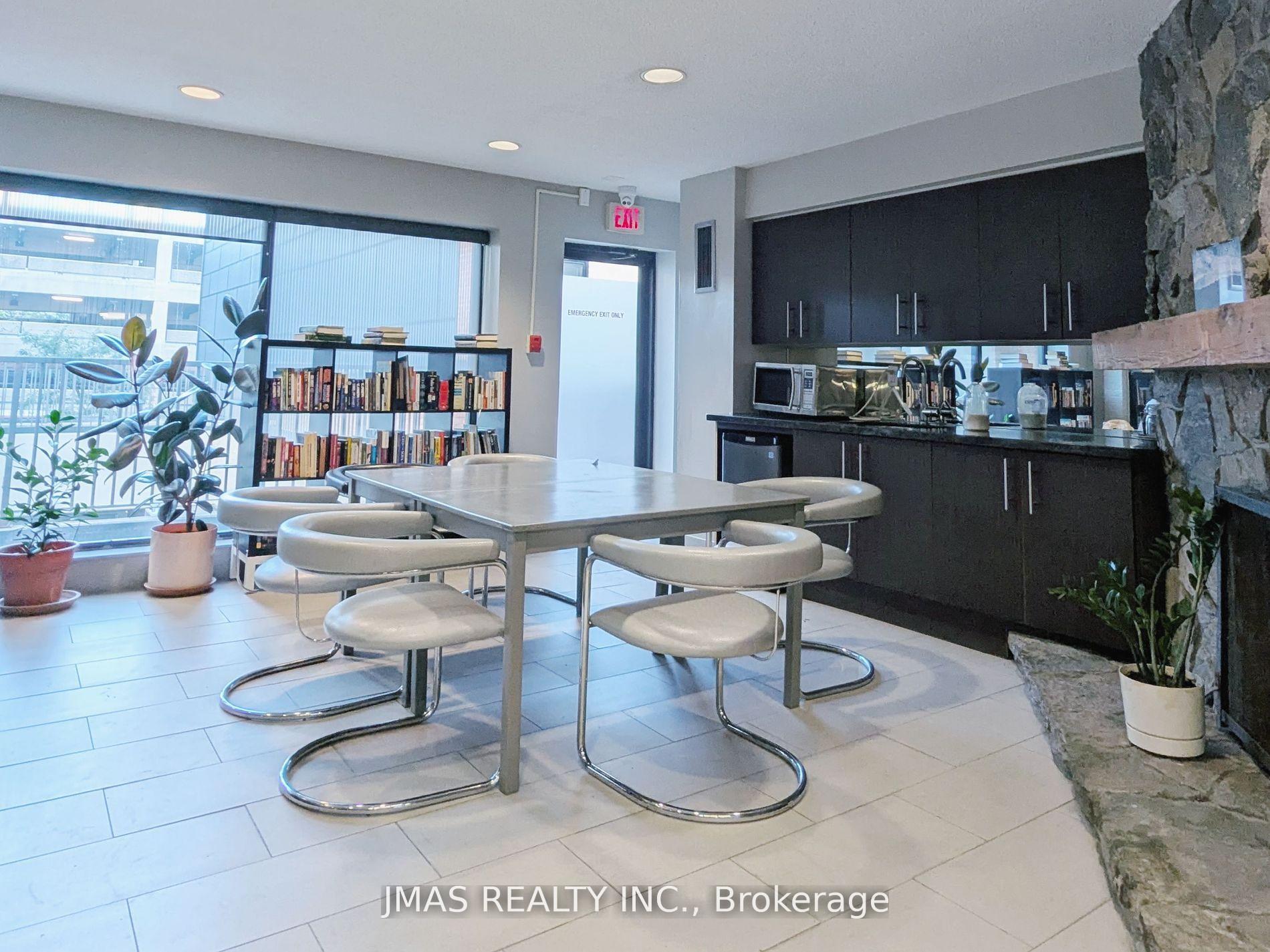 Photo 10 of Unit 635, 60 St Patrick Street, Toronto, Kensington-Chinatown — HOMEH