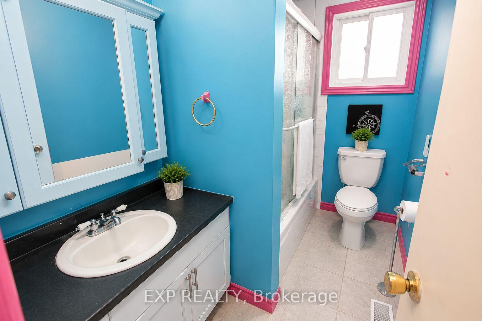 Photo 9 of 110 Purdy Road, Loyalist, Bath — HOMEH