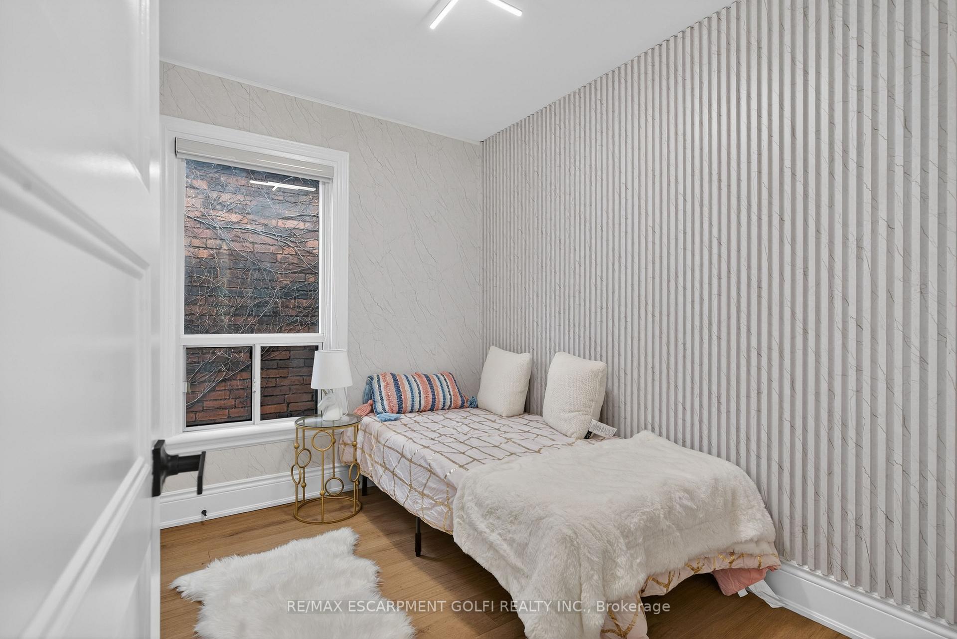 Photo 21 of 23 Edward Street, Hamilton, Stipley — HOMEH