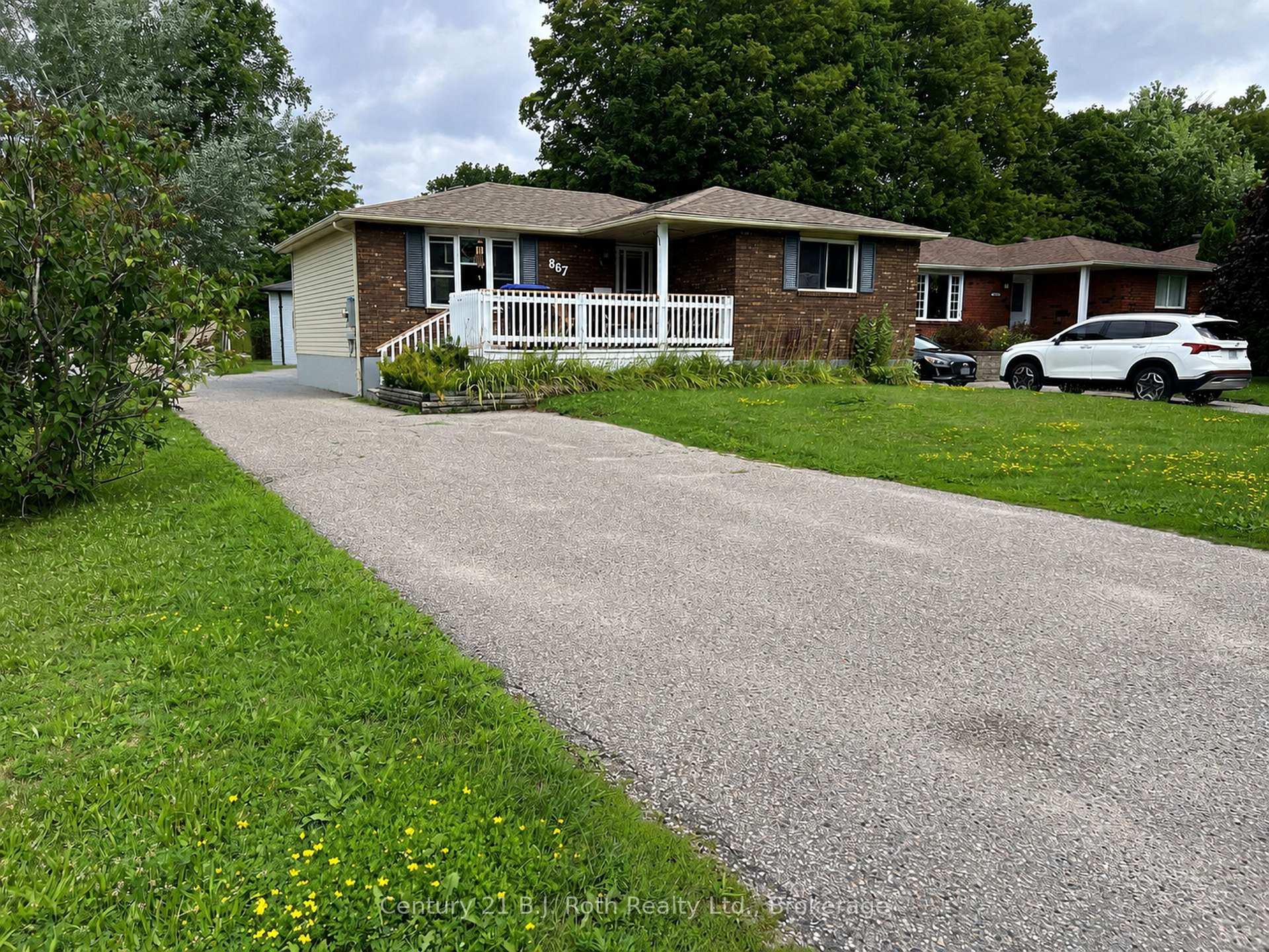 Photo of 867 Birchwood Drive