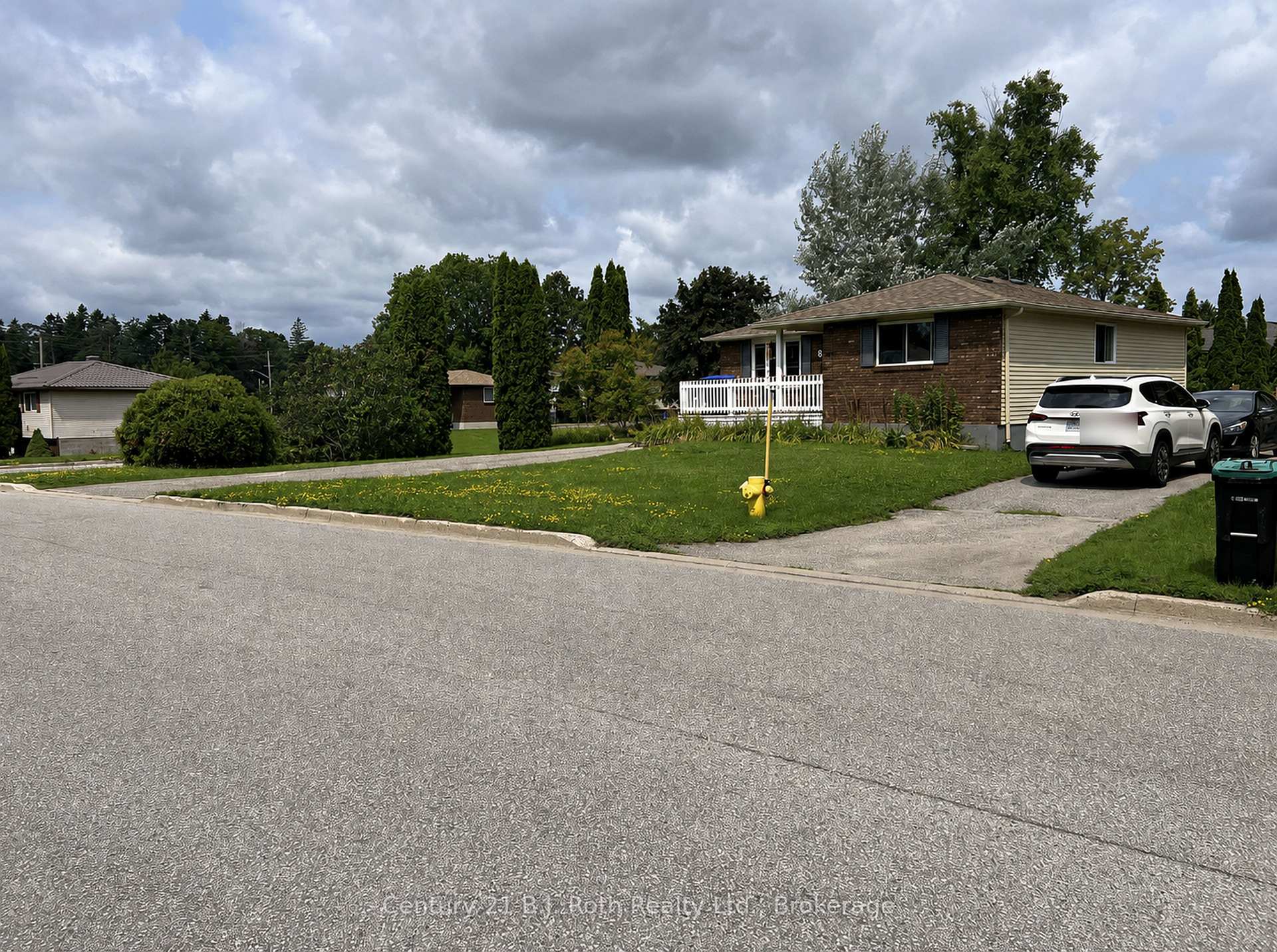 Photo 19 of 867 Birchwood Drive, Midland — HOMEH