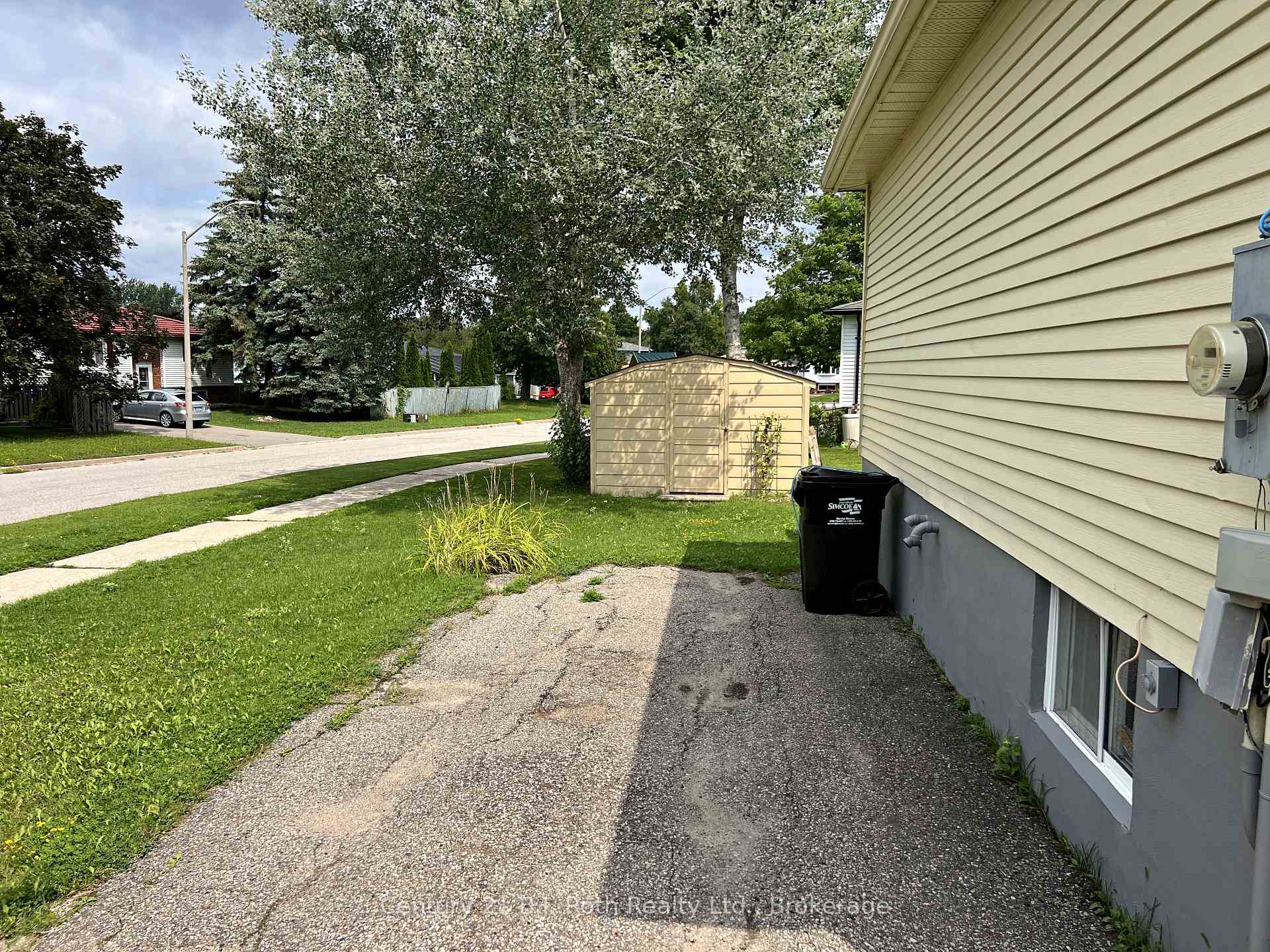 Photo 26 of 867 Birchwood Drive, Midland — HOMEH