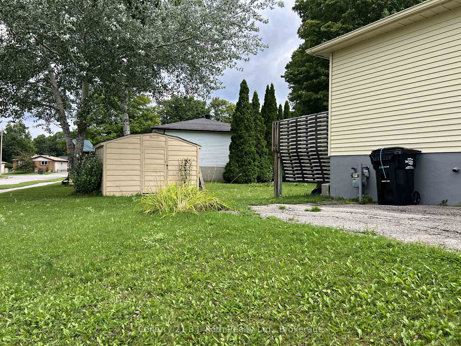 Photo 28 of 867 Birchwood Drive, Midland — HOMEH