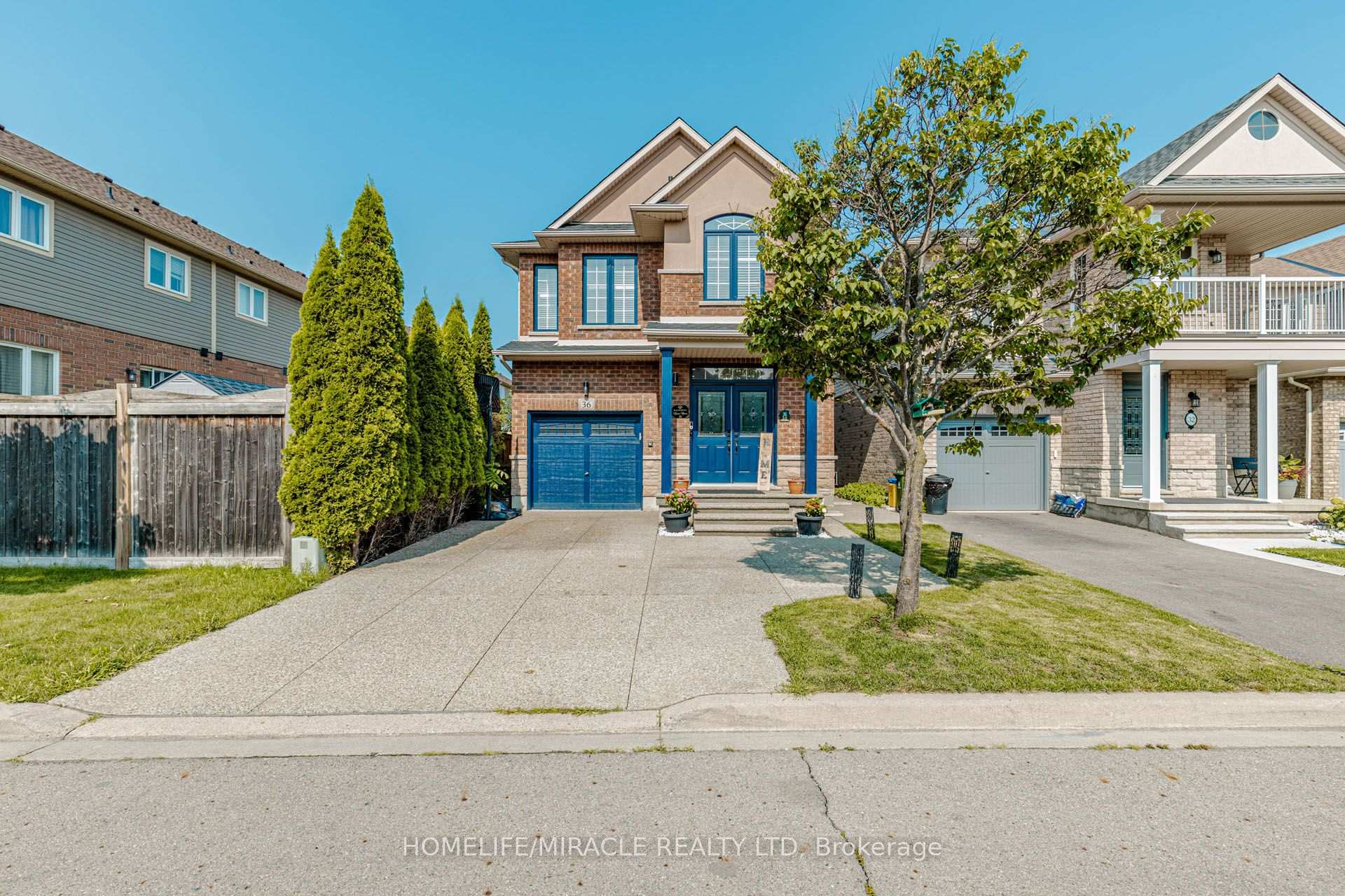 Photo 1 of 36 Tidemore Heights, Hamilton, Stoney Creek — HOMEH