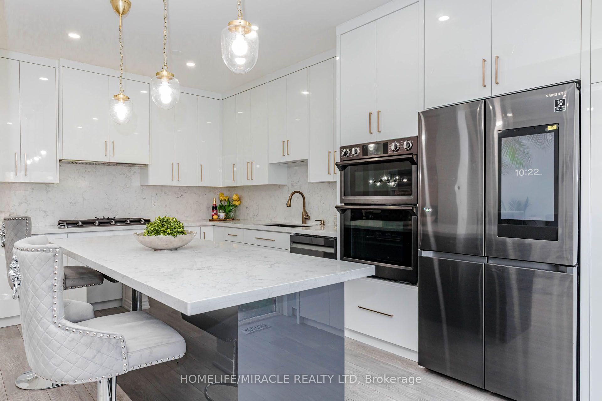 Photo 16 of 36 Tidemore Heights, Hamilton, Stoney Creek — HOMEH