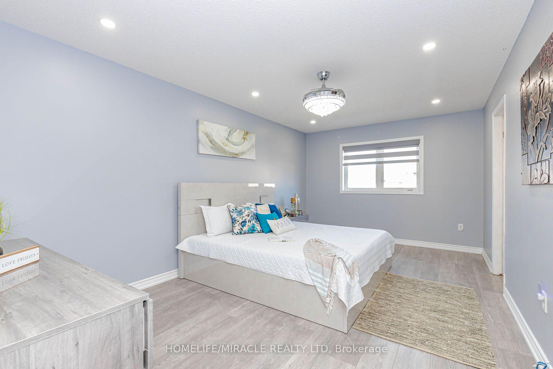 Photo 30 of 36 Tidemore Heights, Hamilton, Stoney Creek — HOMEH