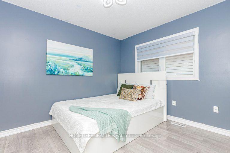 Photo 40 of 36 Tidemore Heights, Hamilton, Stoney Creek — HOMEH