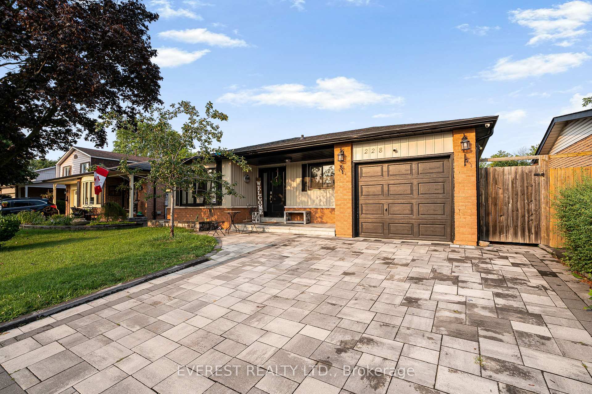 Photo 3 of 228 Michael Boulevard, Whitby, Lynde Creek — HOMEH