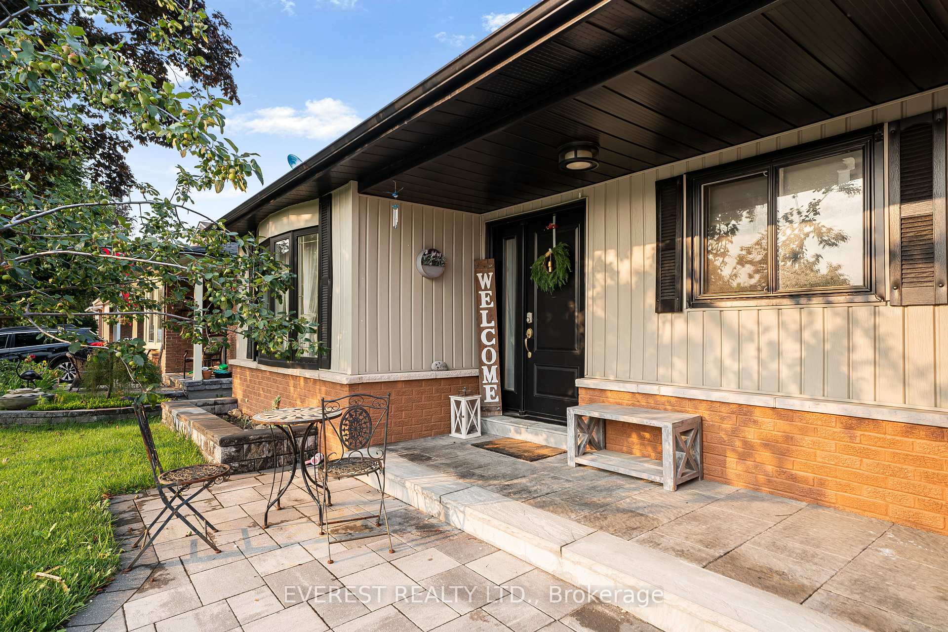 Photo 4 of 228 Michael Boulevard, Whitby, Lynde Creek — HOMEH