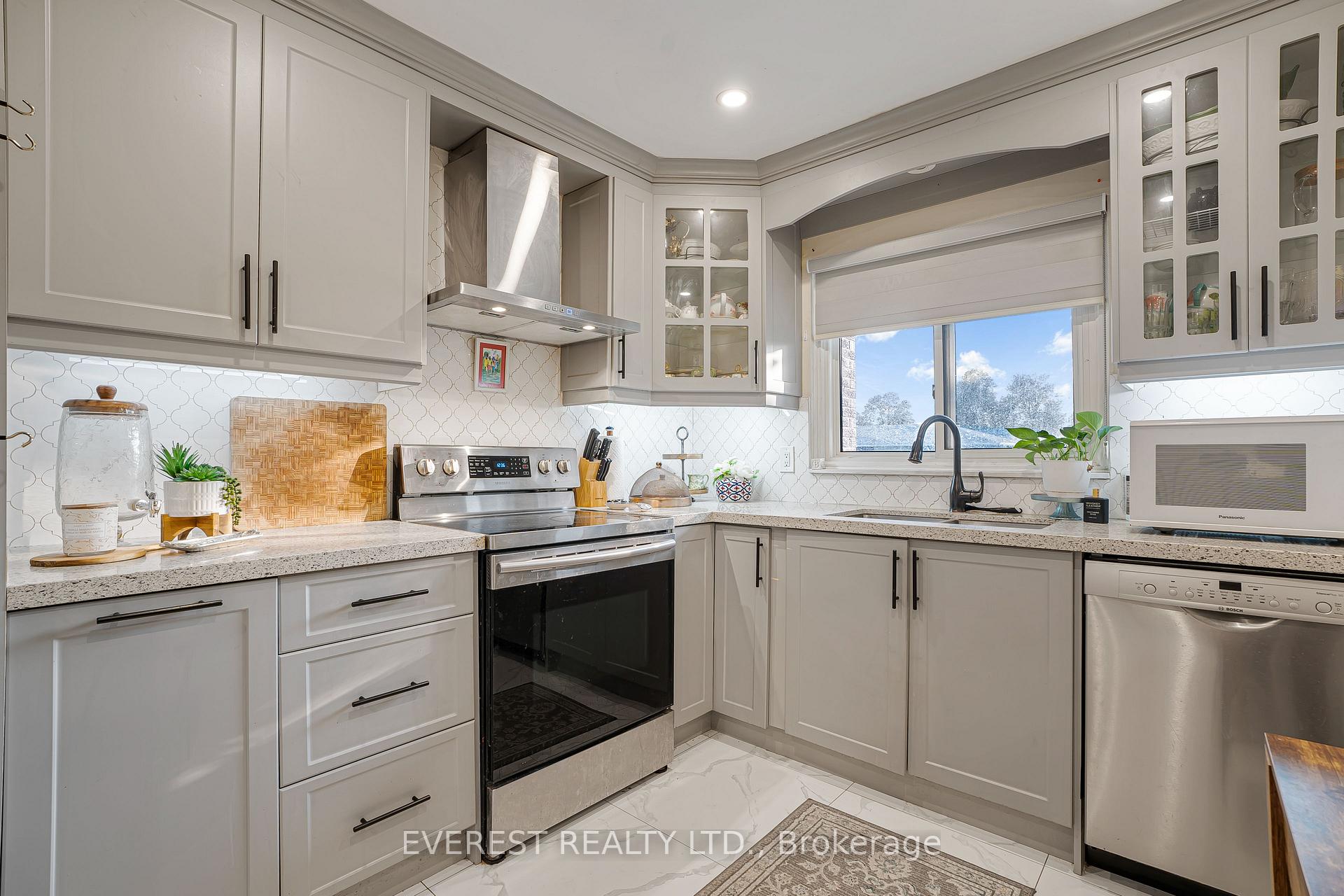 Photo 13 of 228 Michael Boulevard, Whitby, Lynde Creek — HOMEH