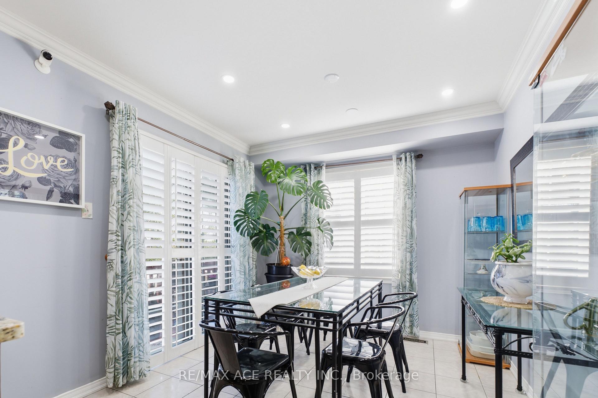 Photo 21 of 58 Andriana Crescent, Markham, Box Grove — HOMEH