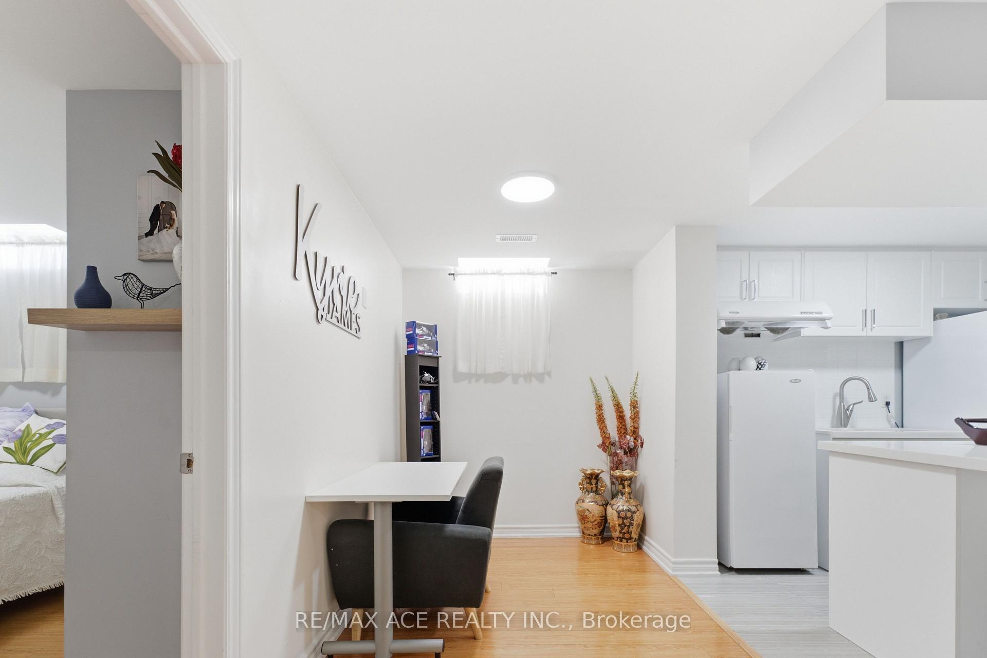 Photo 42 of 58 Andriana Crescent, Markham, Box Grove — HOMEH