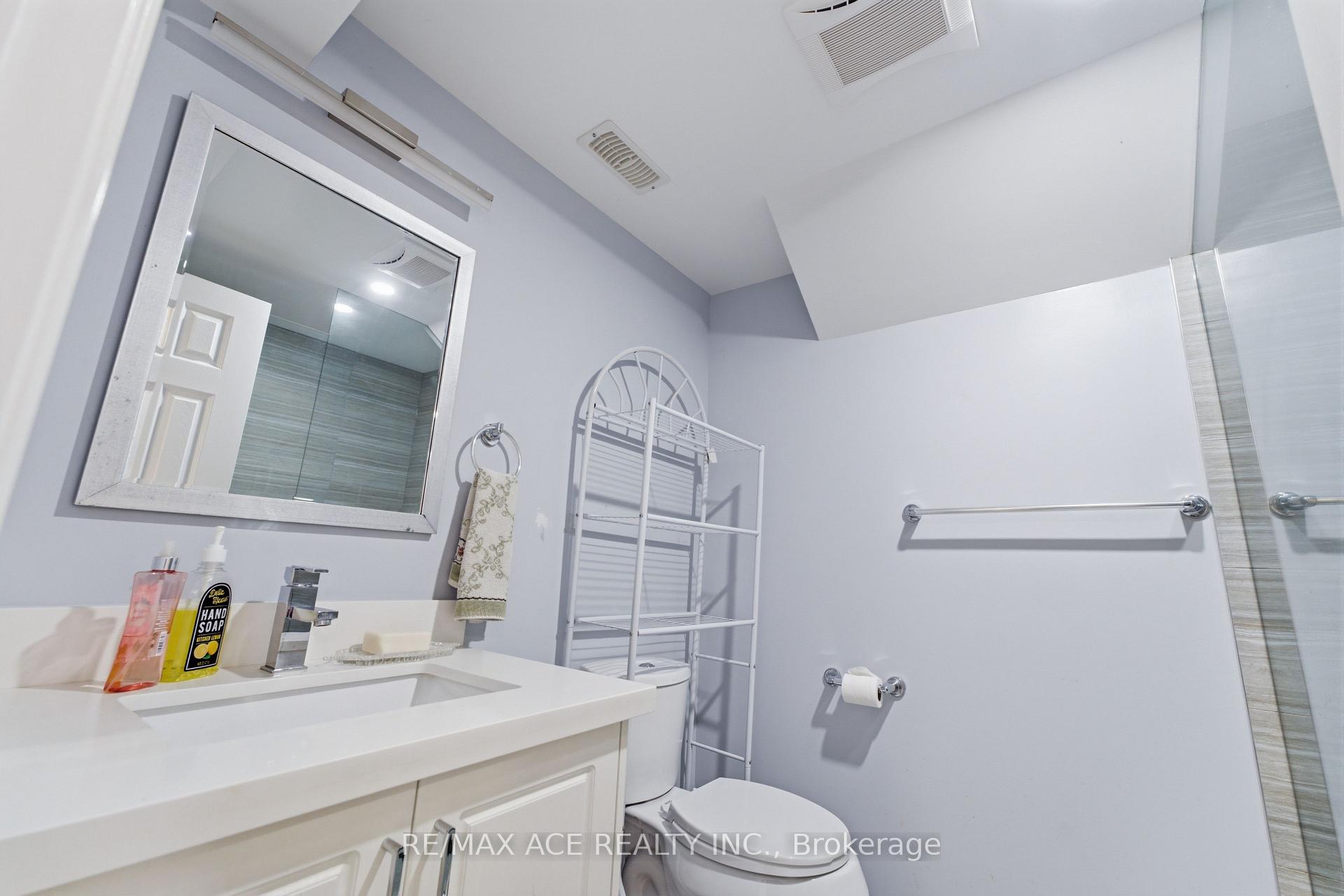 Photo 47 of 58 Andriana Crescent, Markham, Box Grove — HOMEH