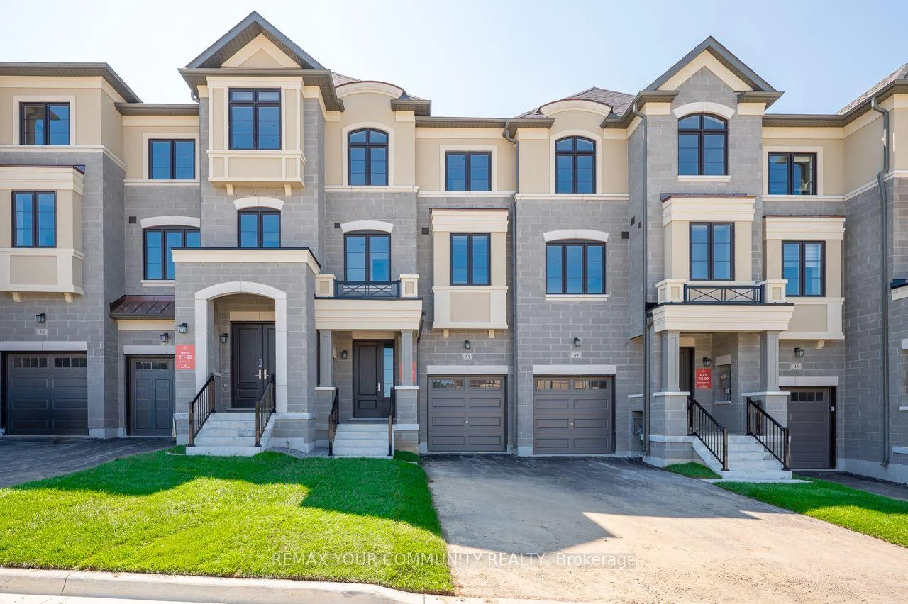 Photo 4 of 53 Donnacona Drive, Vaughan, Vellore Village — HOMEH