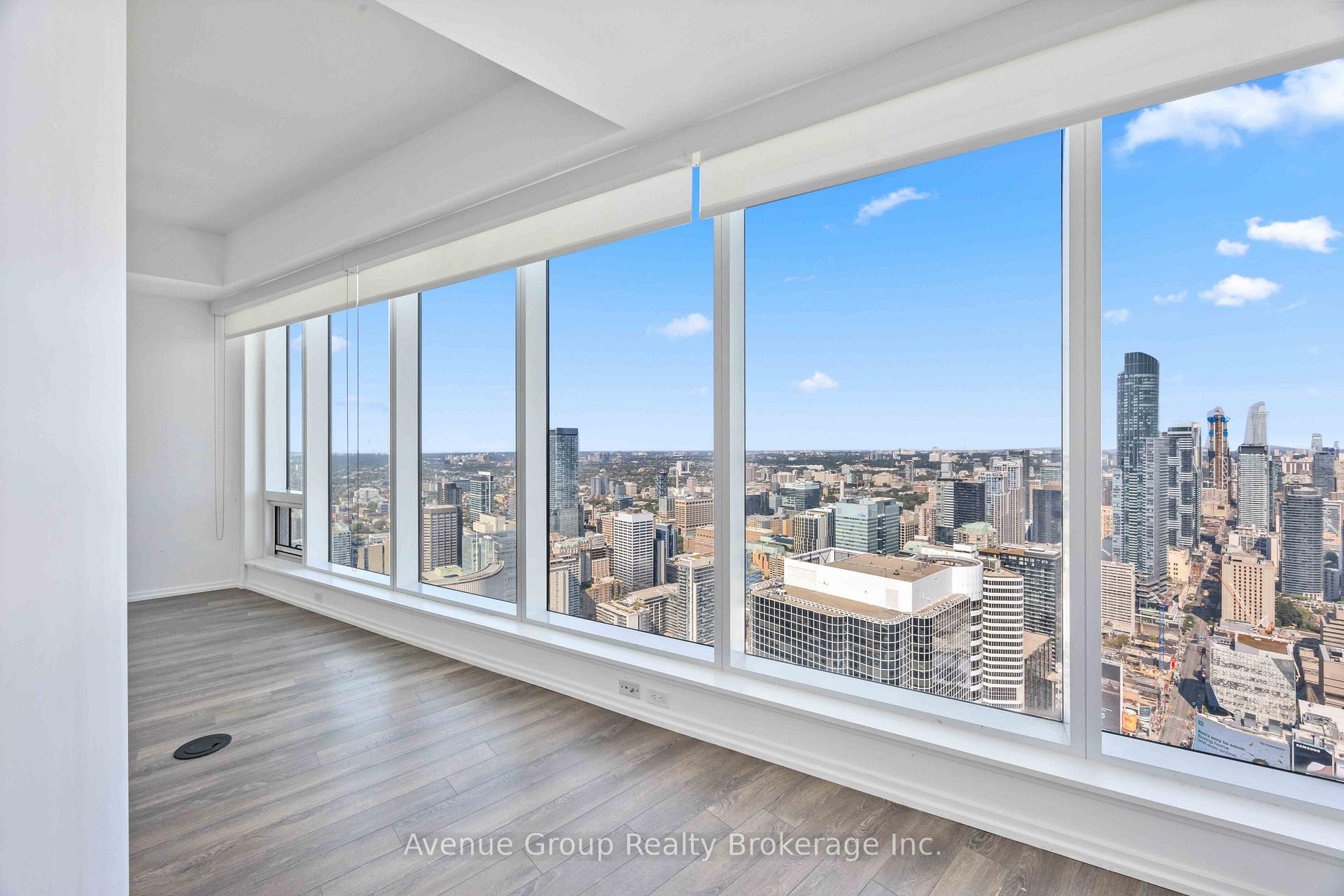 Photo 2 of Unit 5713, 197 Yonge Street, Toronto, Church-Yonge Corridor — HOMEH