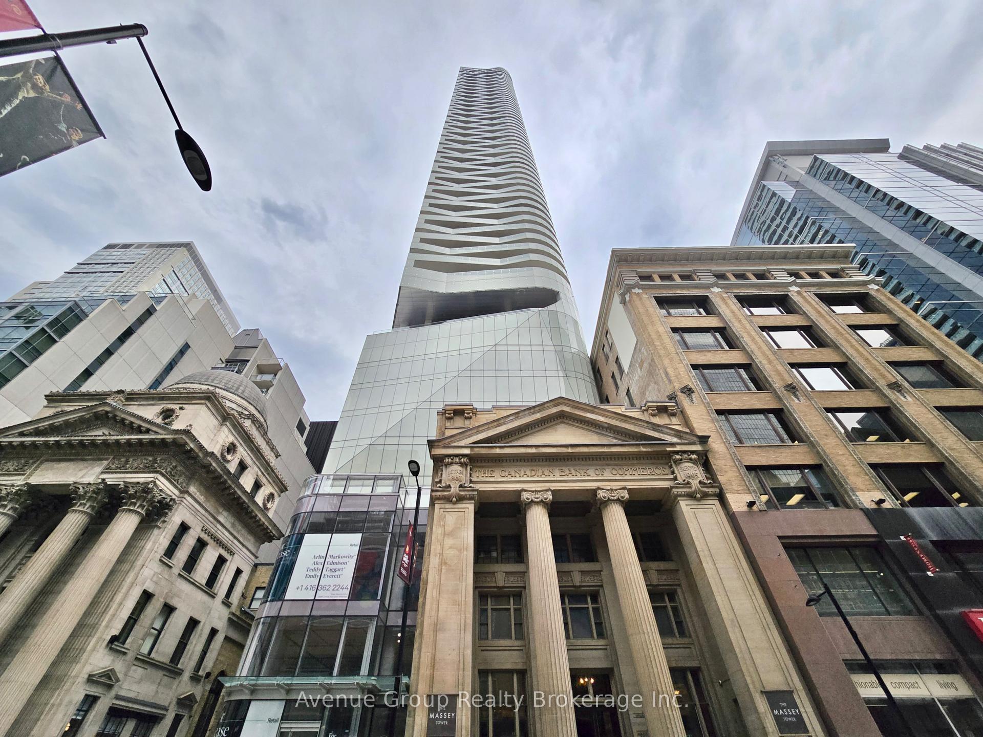 Photo 4 of Unit 5713, 197 Yonge Street, Toronto, Church-Yonge Corridor — HOMEH