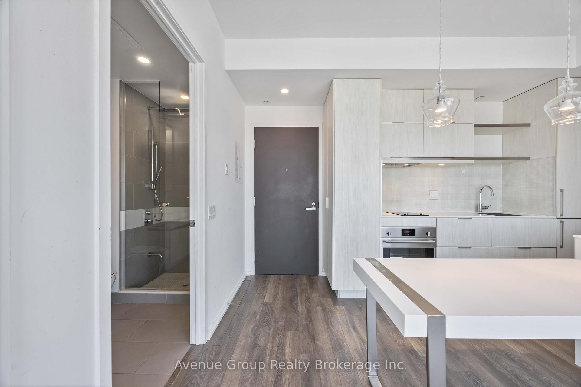 Photo 9 of Unit 5713, 197 Yonge Street, Toronto, Church-Yonge Corridor — HOMEH