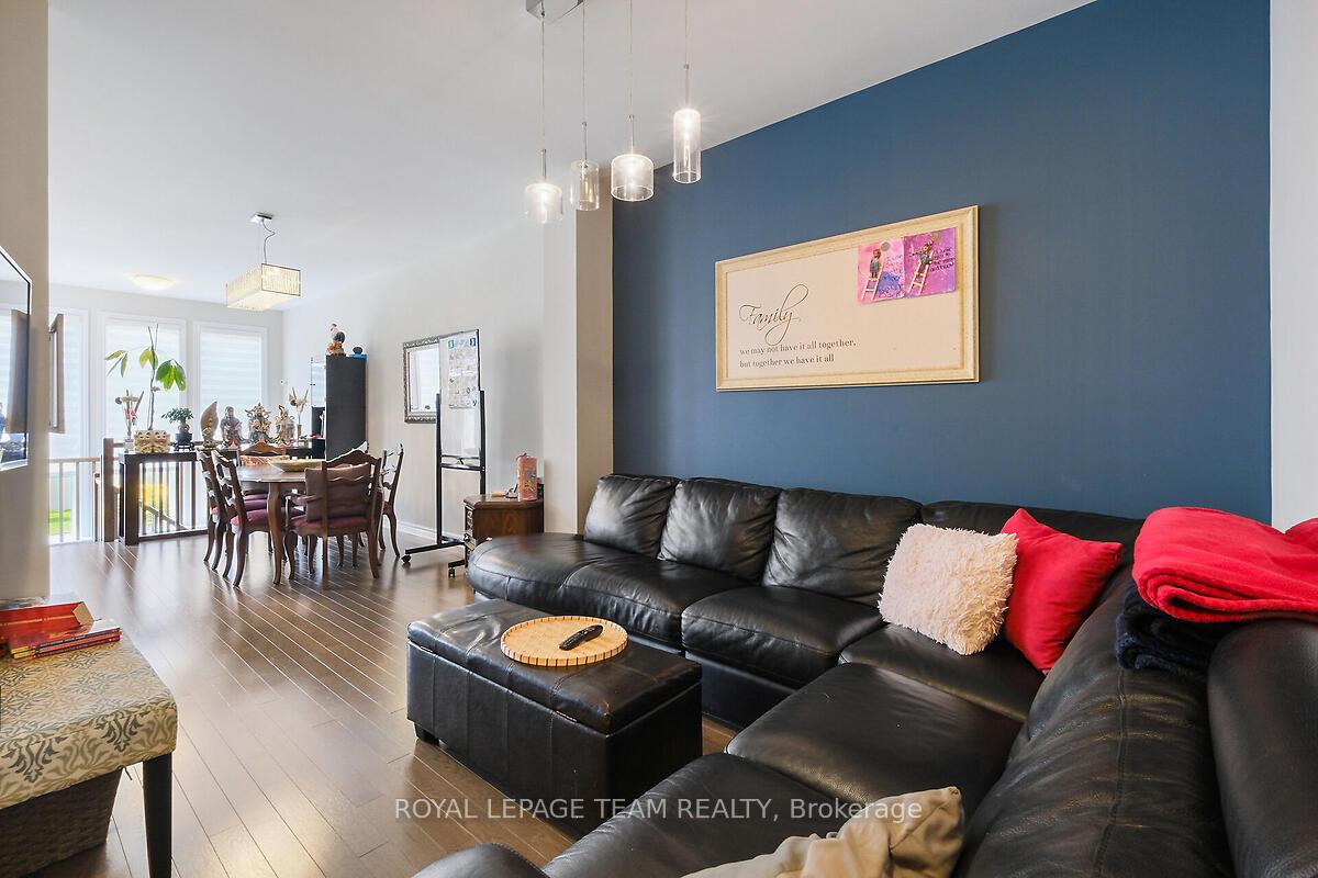 Photo 9 of 253 Fergus Crescent, Ottawa, Barrhaven - Cedargrove/Fraserdale — HOMEH