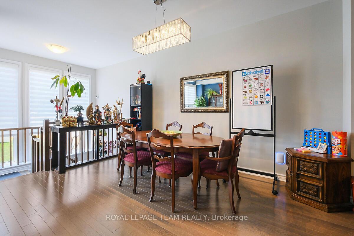 Photo 13 of 253 Fergus Crescent, Ottawa, Barrhaven - Cedargrove/Fraserdale — HOMEH
