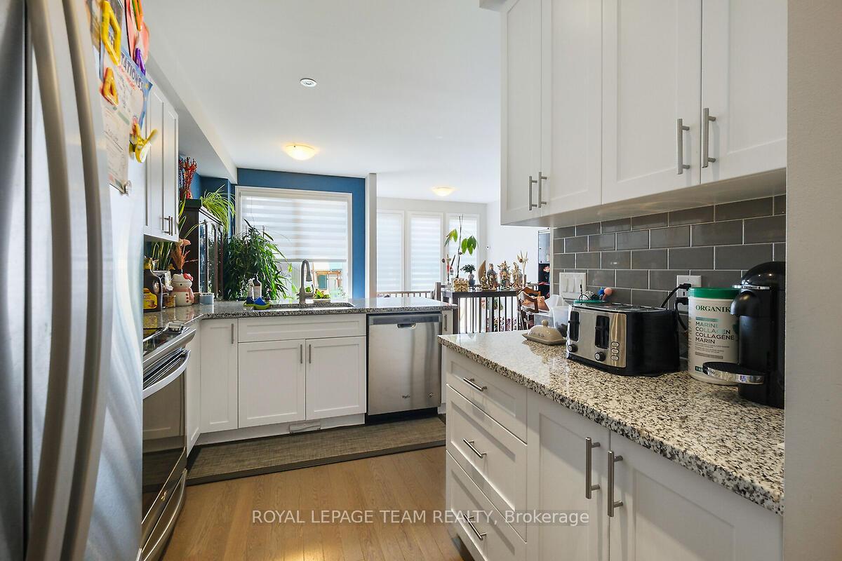 Photo 31 of 253 Fergus Crescent, Ottawa, Barrhaven - Cedargrove/Fraserdale — HOMEH