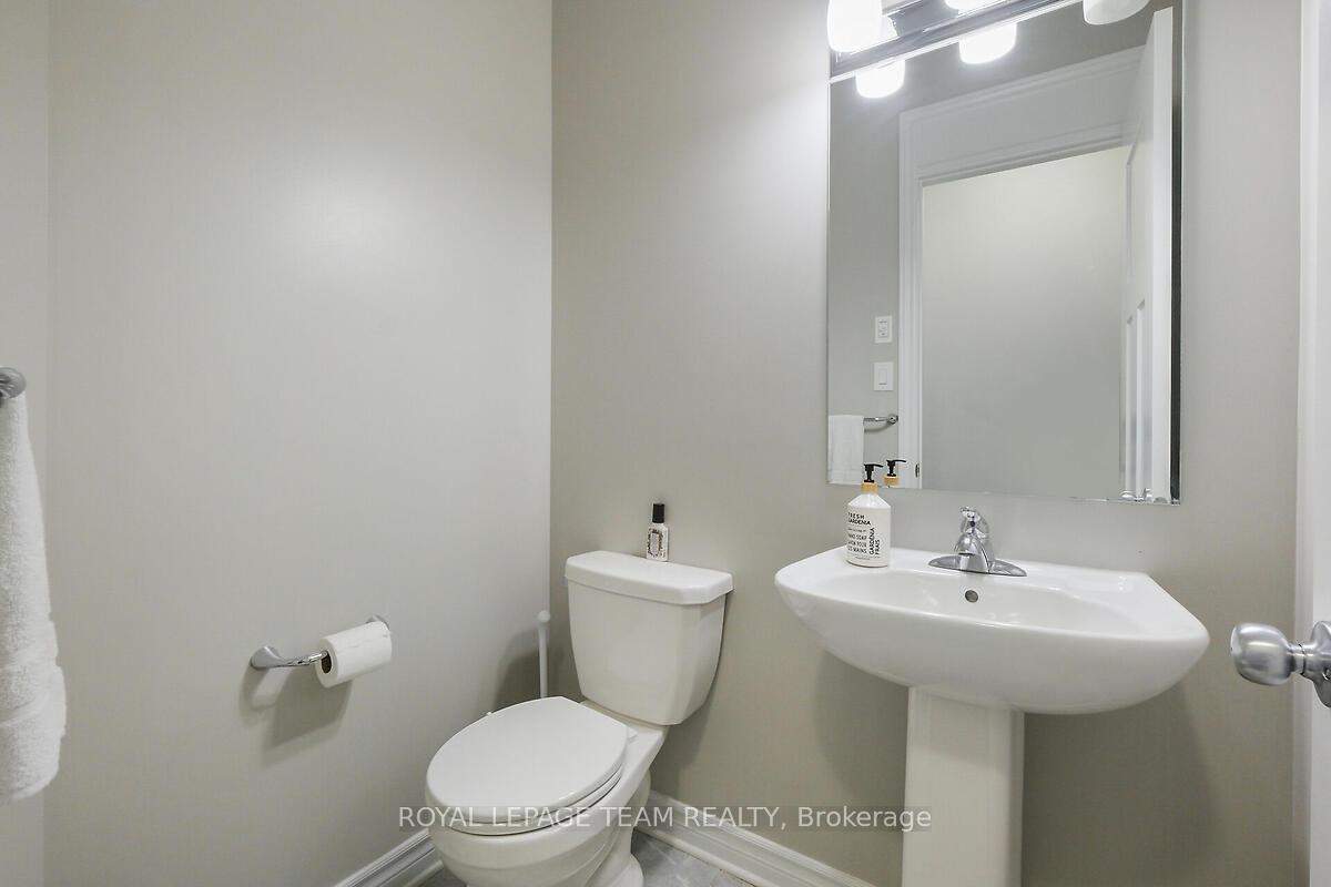 Photo 43 of 253 Fergus Crescent, Ottawa, Barrhaven - Cedargrove/Fraserdale — HOMEH