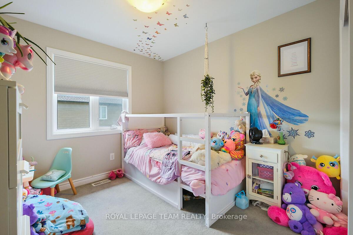 Photo 55 of 253 Fergus Crescent, Ottawa, Barrhaven - Cedargrove/Fraserdale — HOMEH