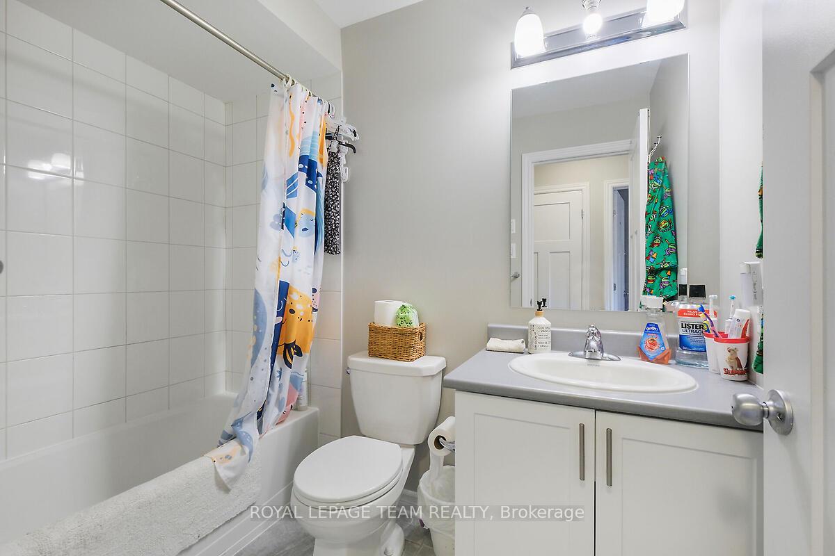 Photo 61 of 253 Fergus Crescent, Ottawa, Barrhaven - Cedargrove/Fraserdale — HOMEH