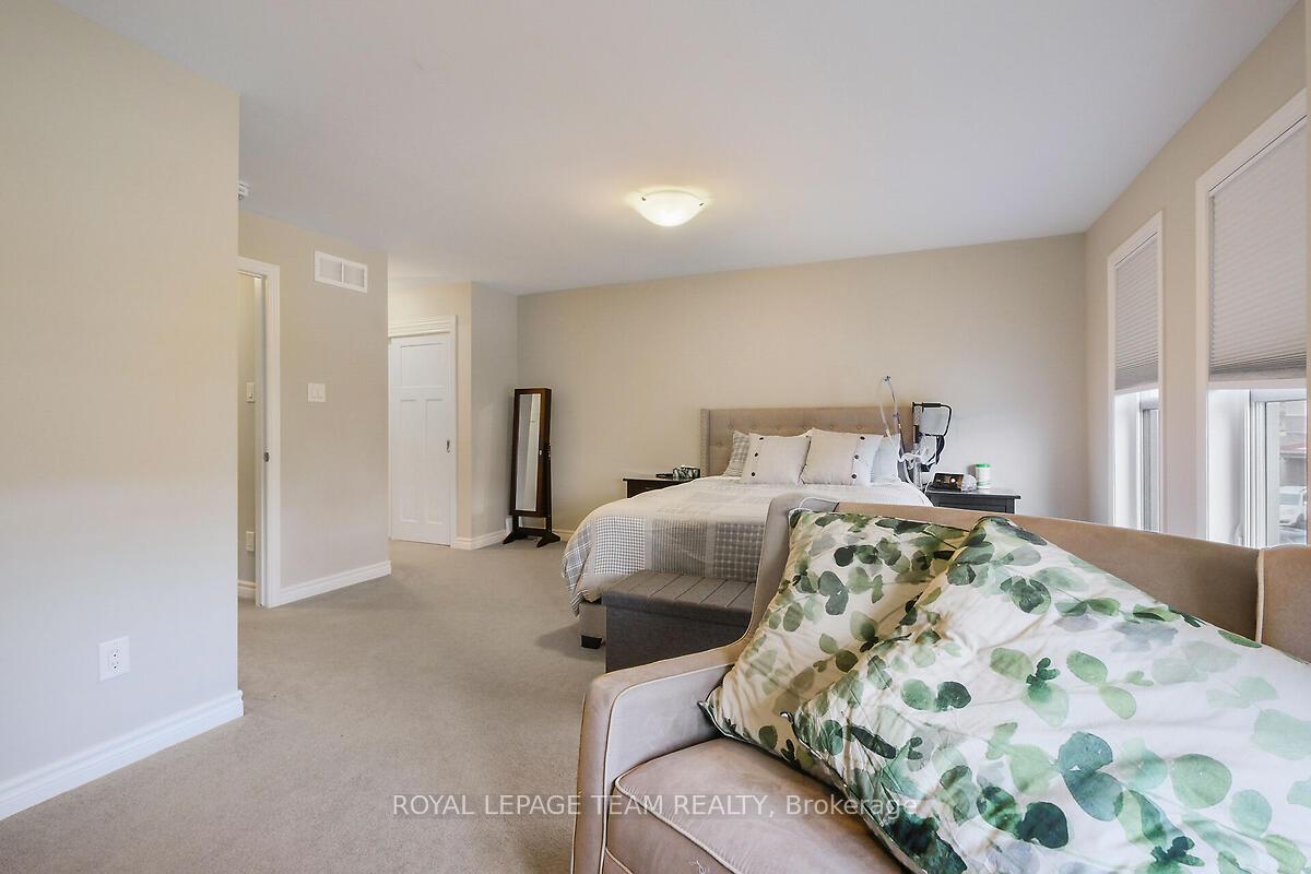 Photo 69 of 253 Fergus Crescent, Ottawa, Barrhaven - Cedargrove/Fraserdale — HOMEH