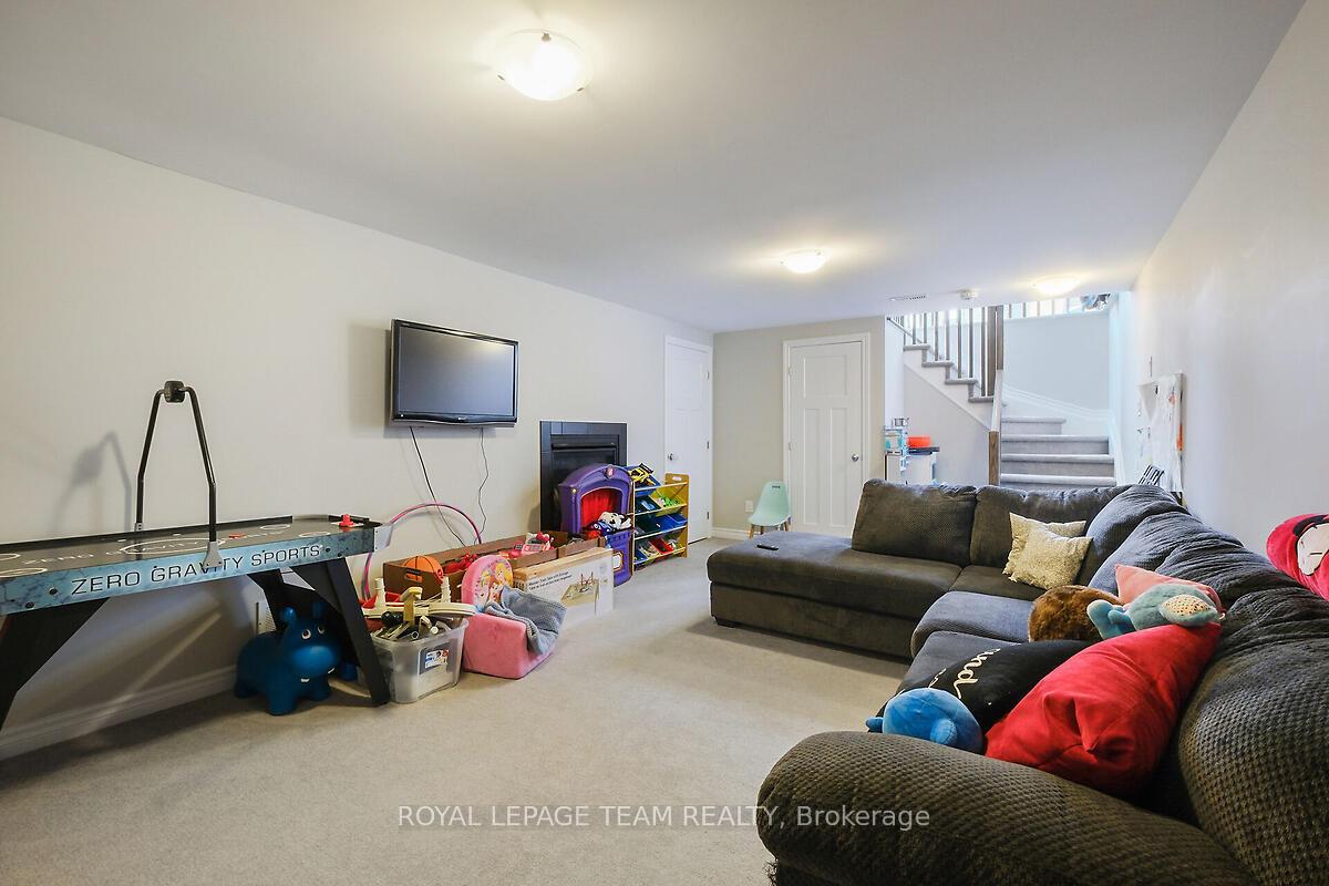 Photo 81 of 253 Fergus Crescent, Ottawa, Barrhaven - Cedargrove/Fraserdale — HOMEH