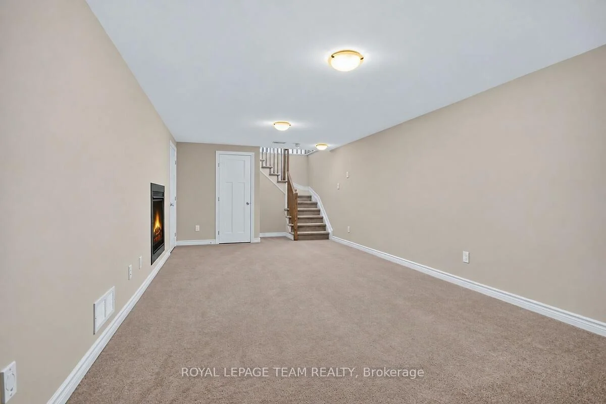 Photo 74 of 253 Fergus Crescent, Ottawa, Barrhaven - Cedargrove/Fraserdale — HOMEH